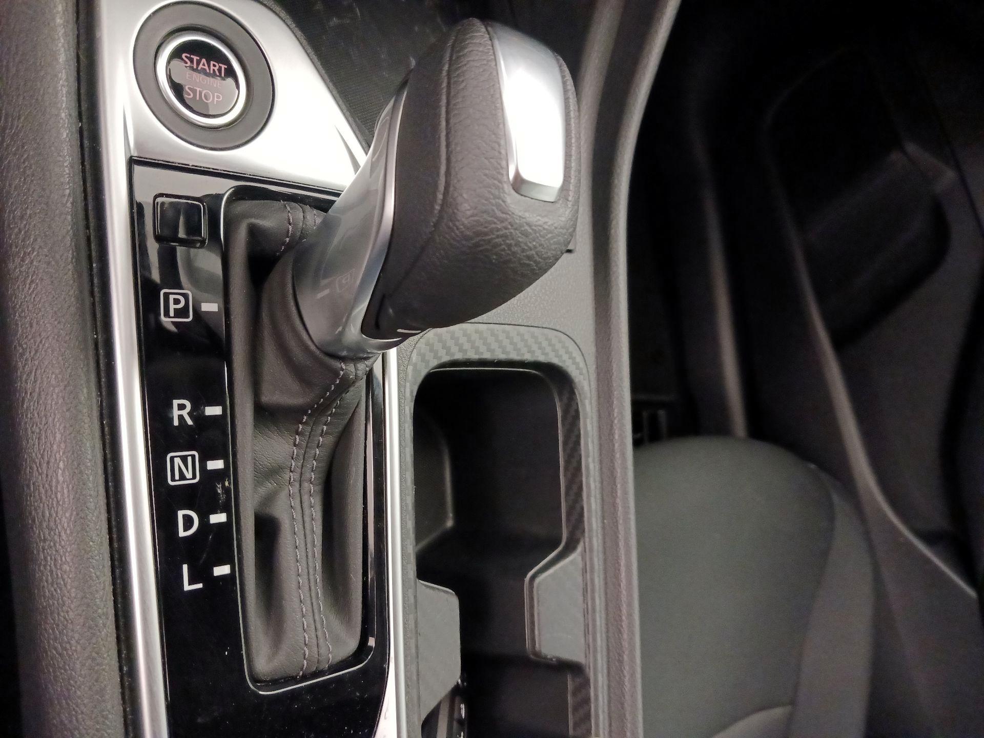 Thumbnail: 2023 Nissan Sentra - 17