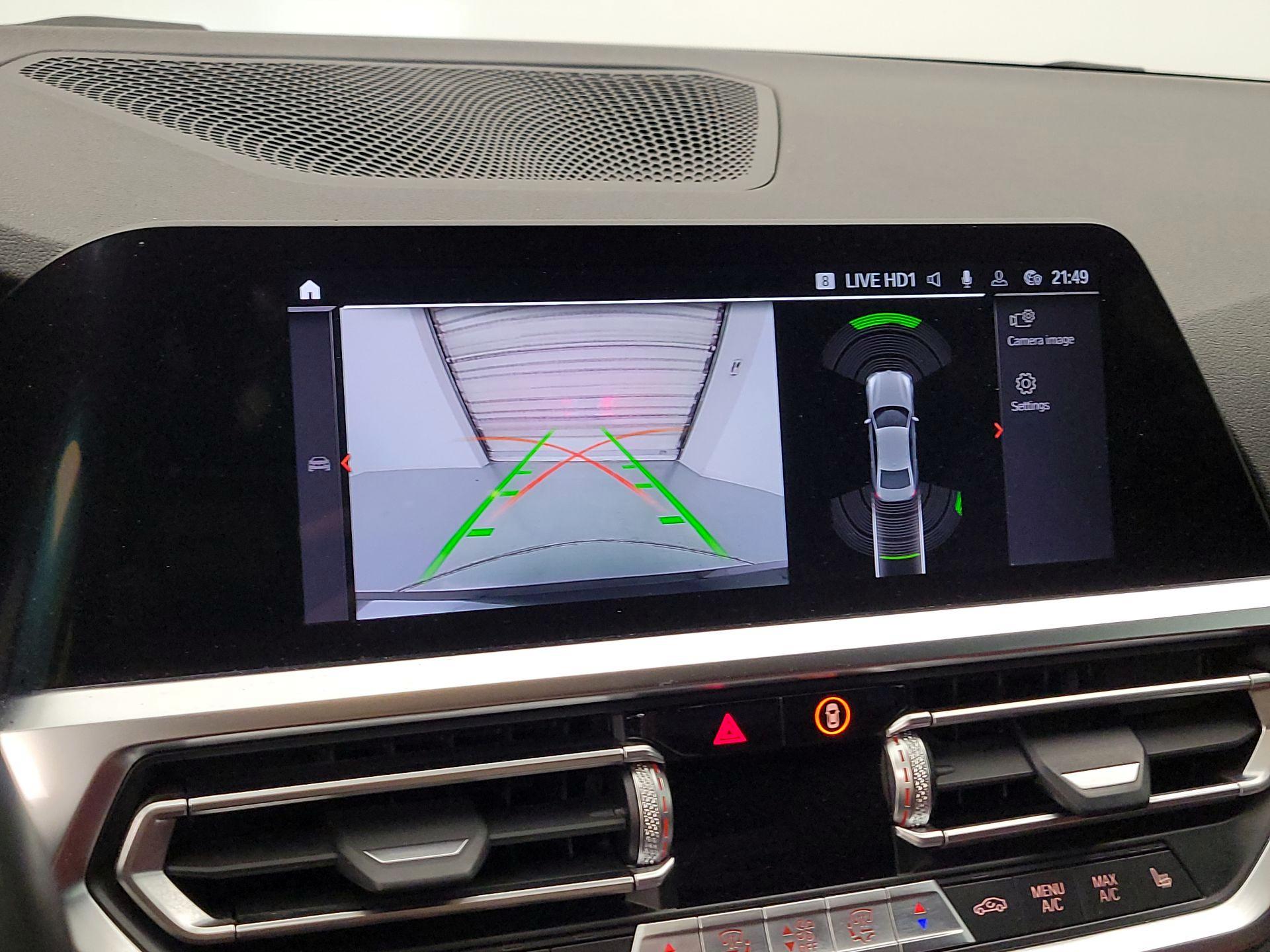 Thumbnail: 2022 BMW 3 Series - 15