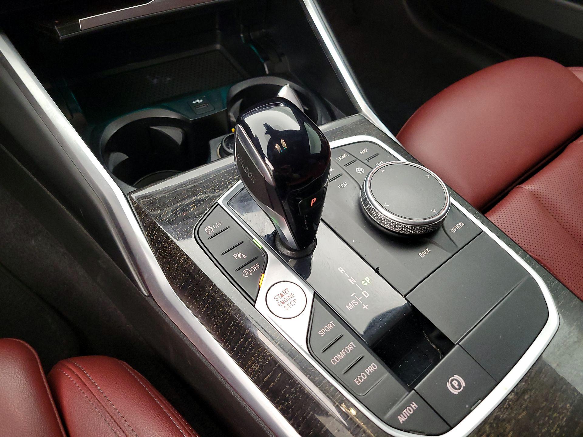 Thumbnail: 2022 BMW 3 Series - 18