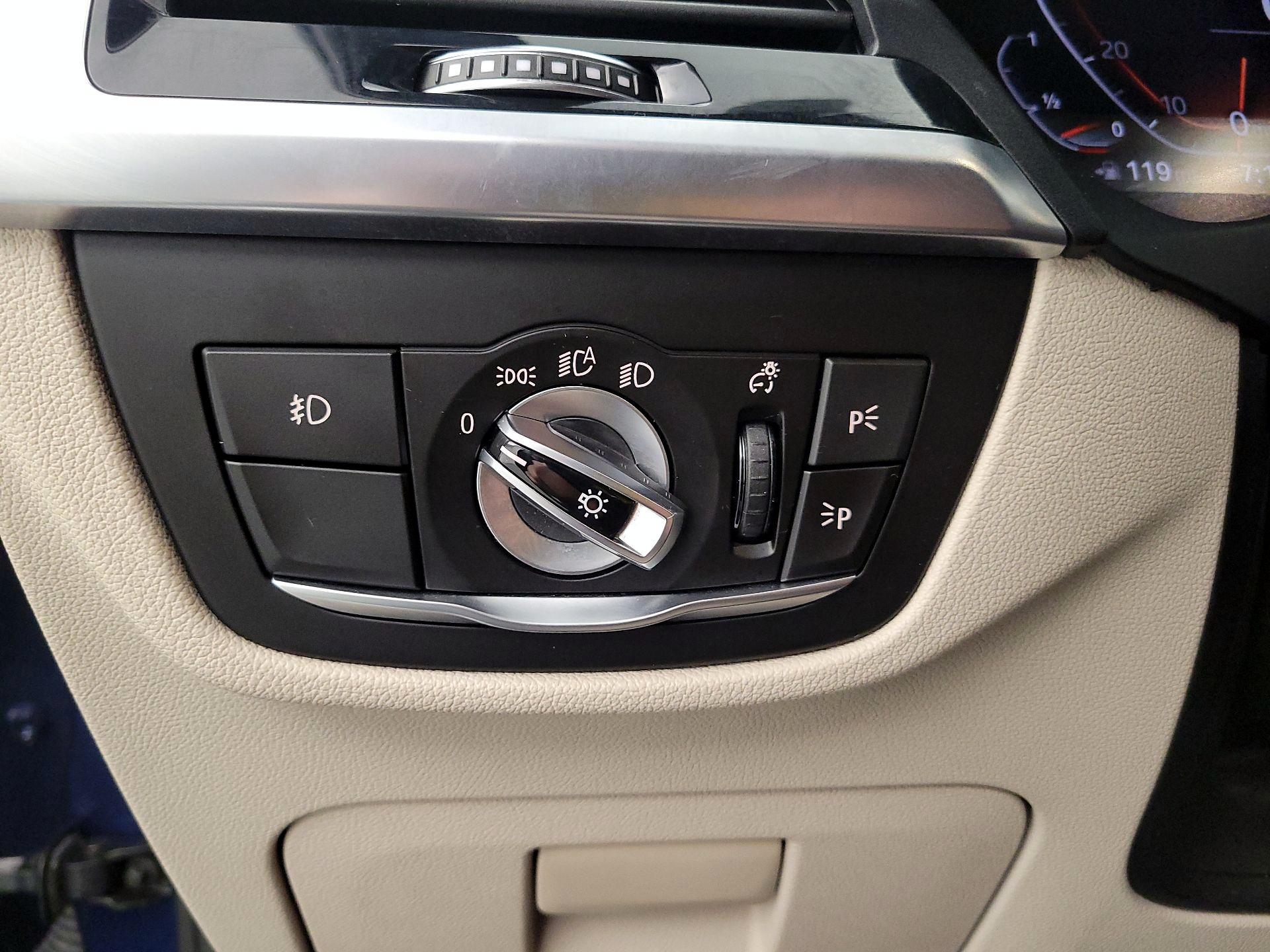 Thumbnail: 2020 BMW X3 - 13