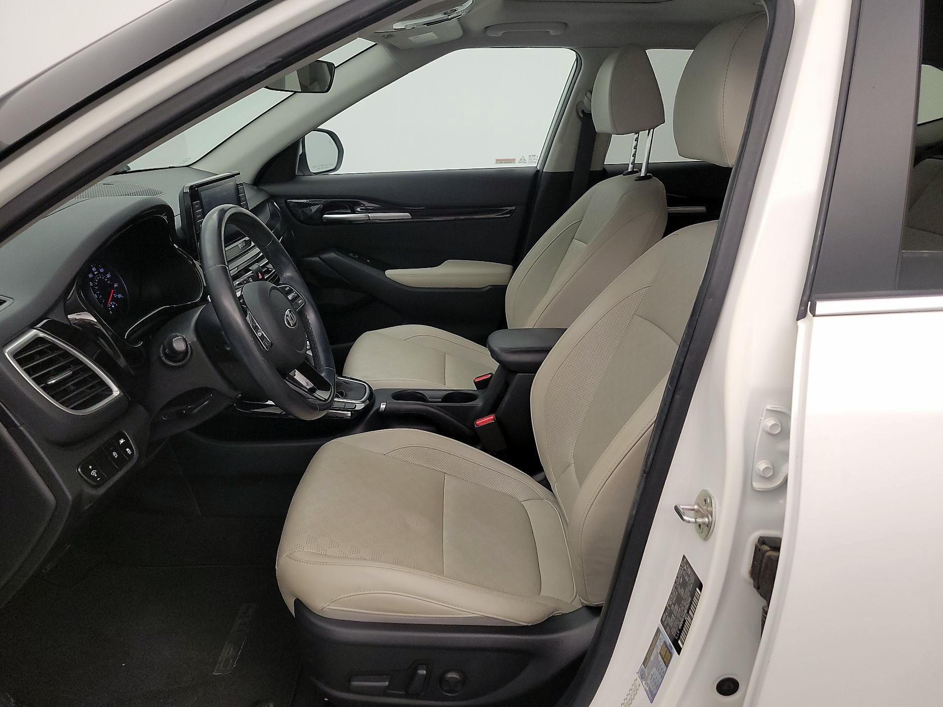 Thumbnail: 2021 Kia Seltos - 11