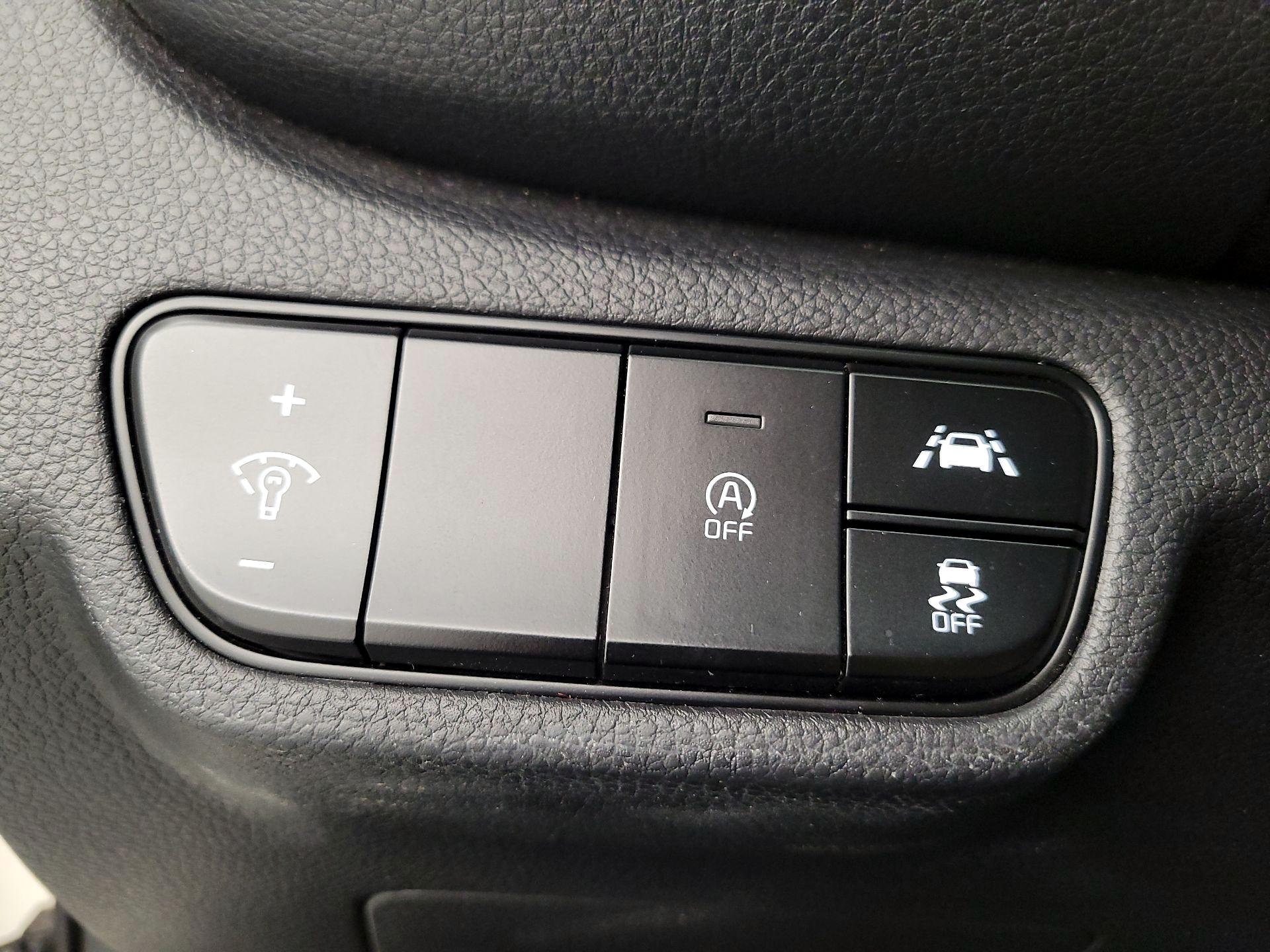 Thumbnail: 2021 Kia Seltos - 13