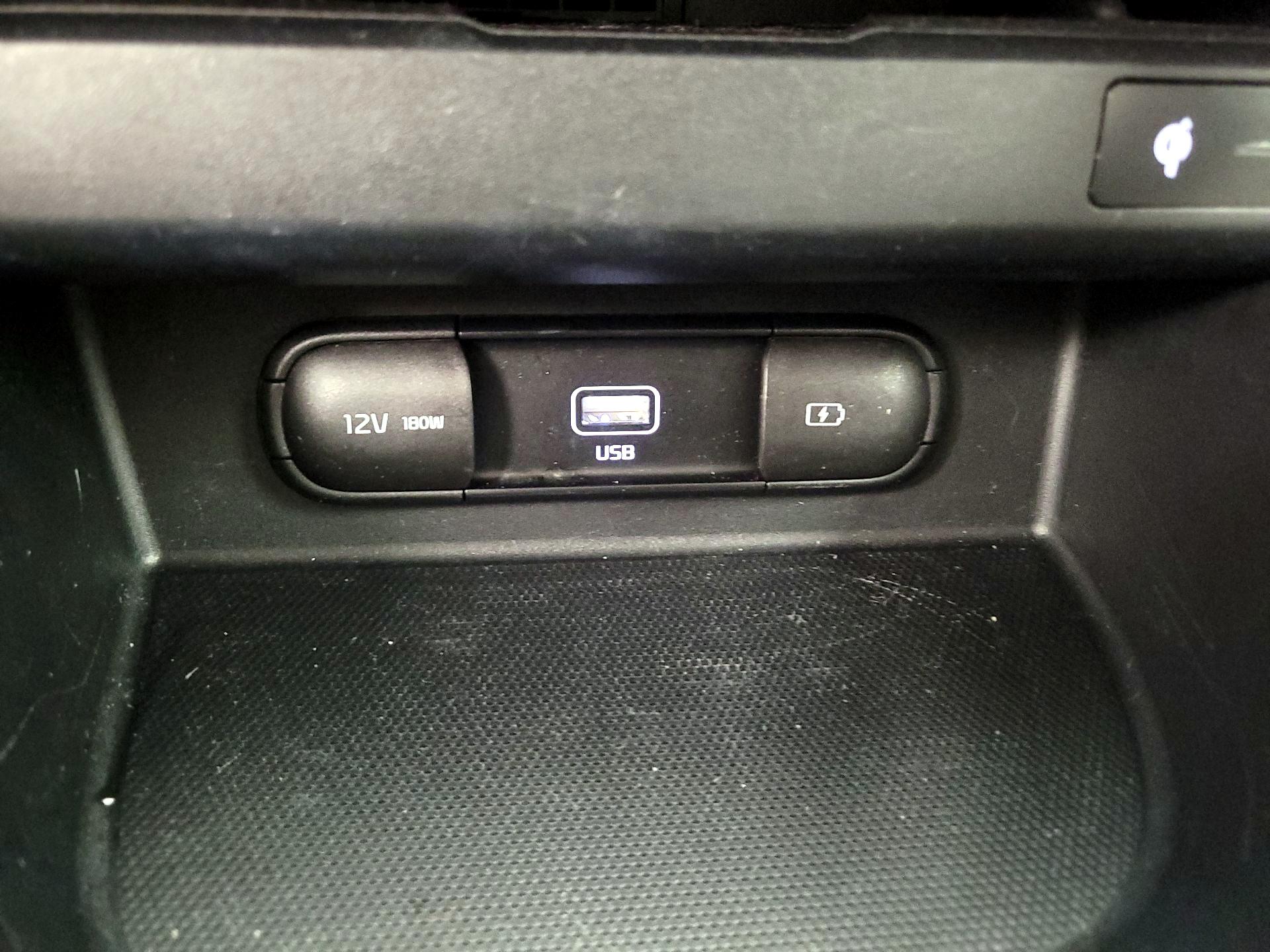 Thumbnail: 2021 Kia Seltos - 18