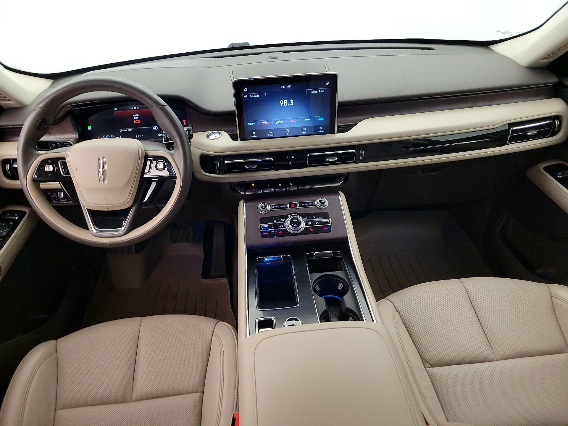 Thumbnail: 2020 Lincoln Aviator - 9