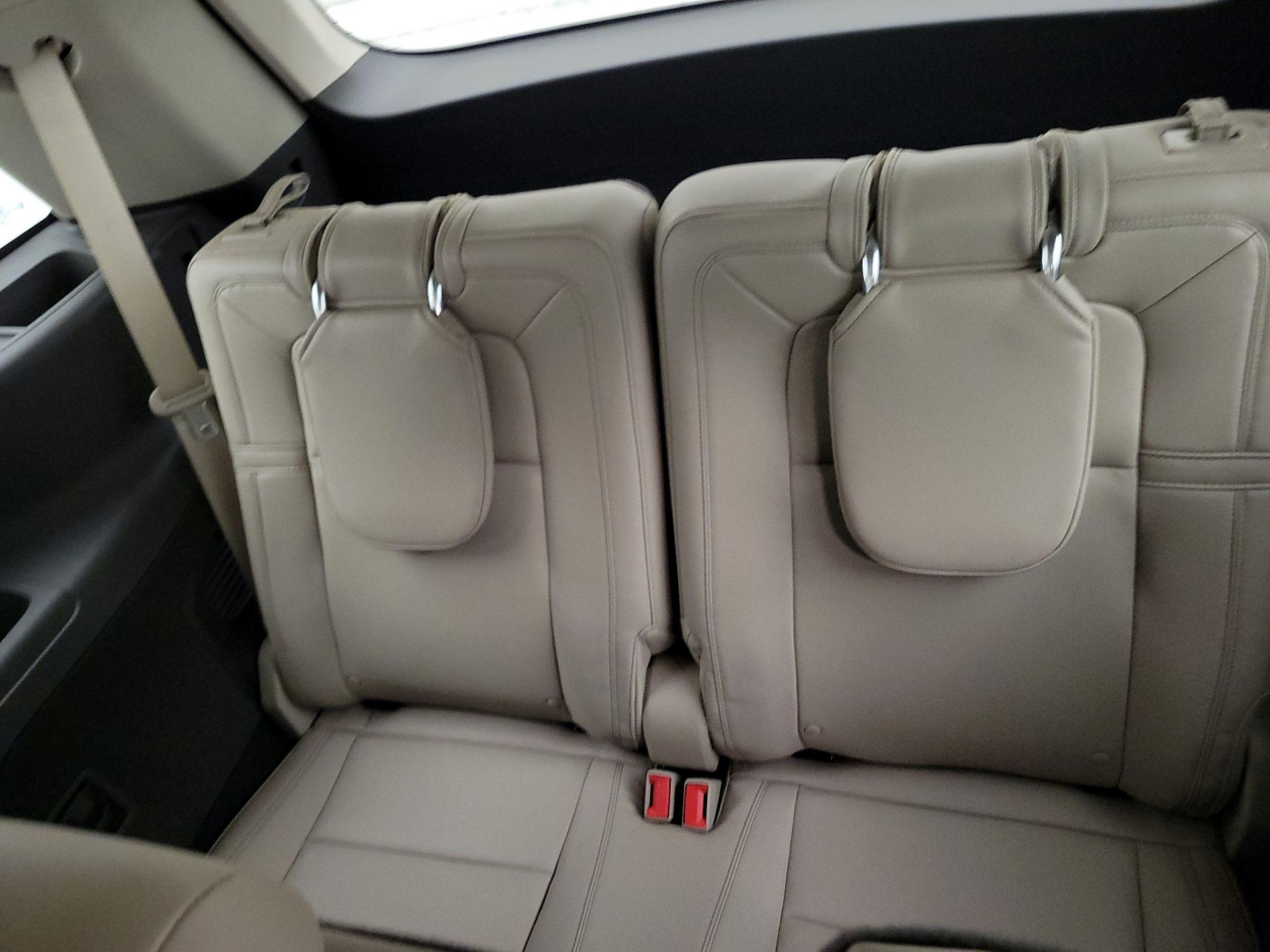 Thumbnail: 2020 Lincoln Aviator - 20