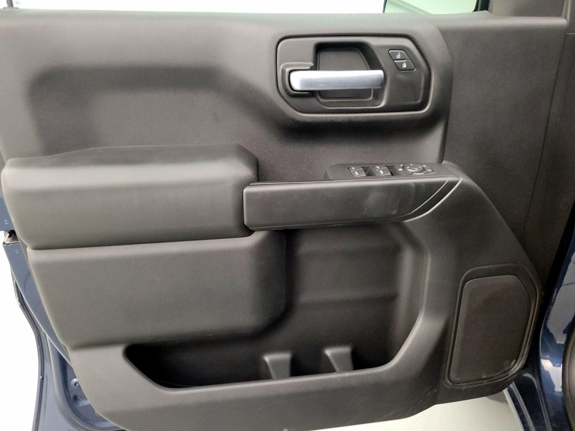 Thumbnail: 2021 Chevrolet Silverado 1500 - 12