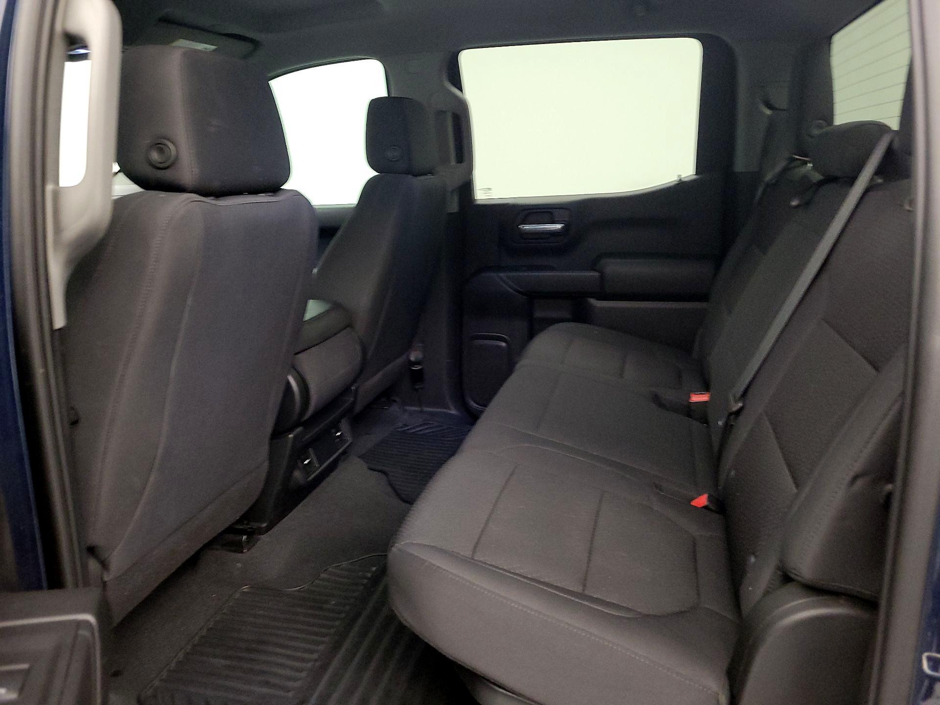 Thumbnail: 2021 Chevrolet Silverado 1500 - 19