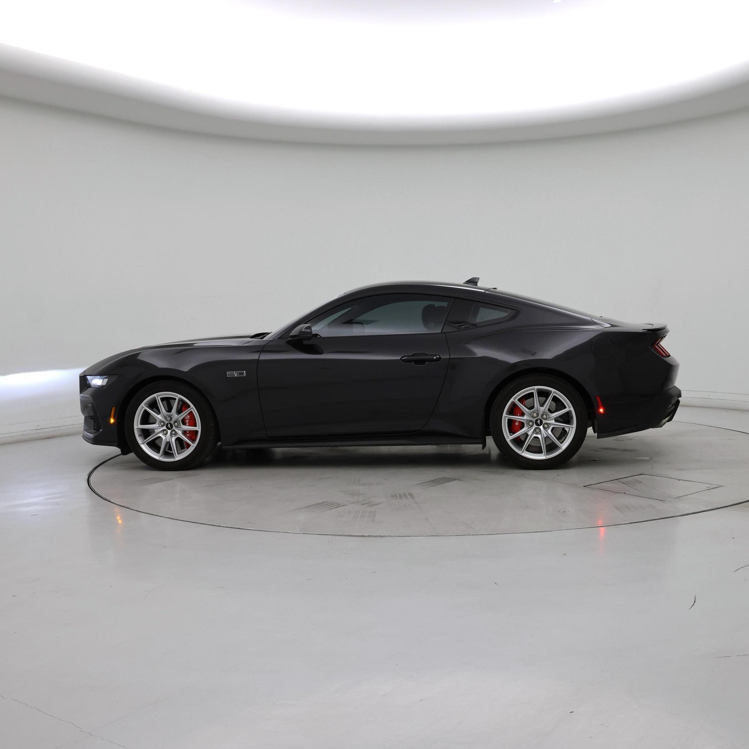 Thumbnail: 2024 Ford Mustang - 3