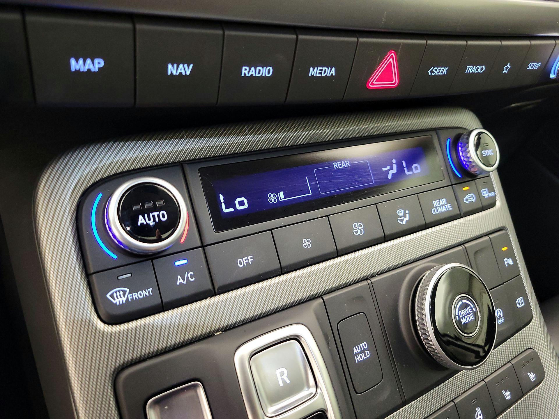 Thumbnail: 2023 Hyundai Palisade - 17