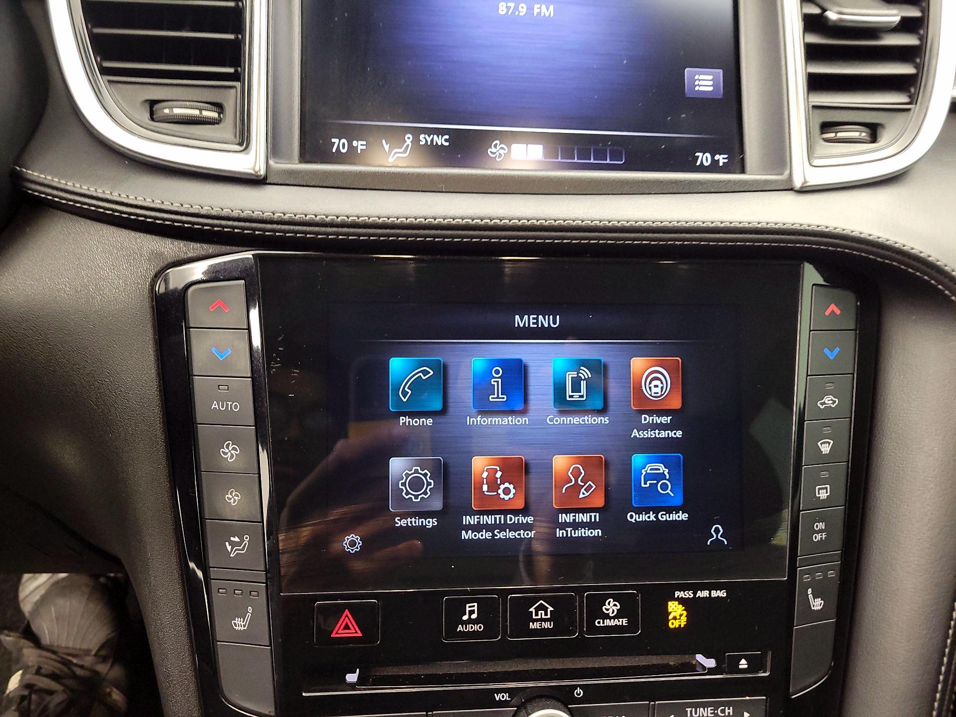 Thumbnail: 2020 INFINITI QX50 - 16