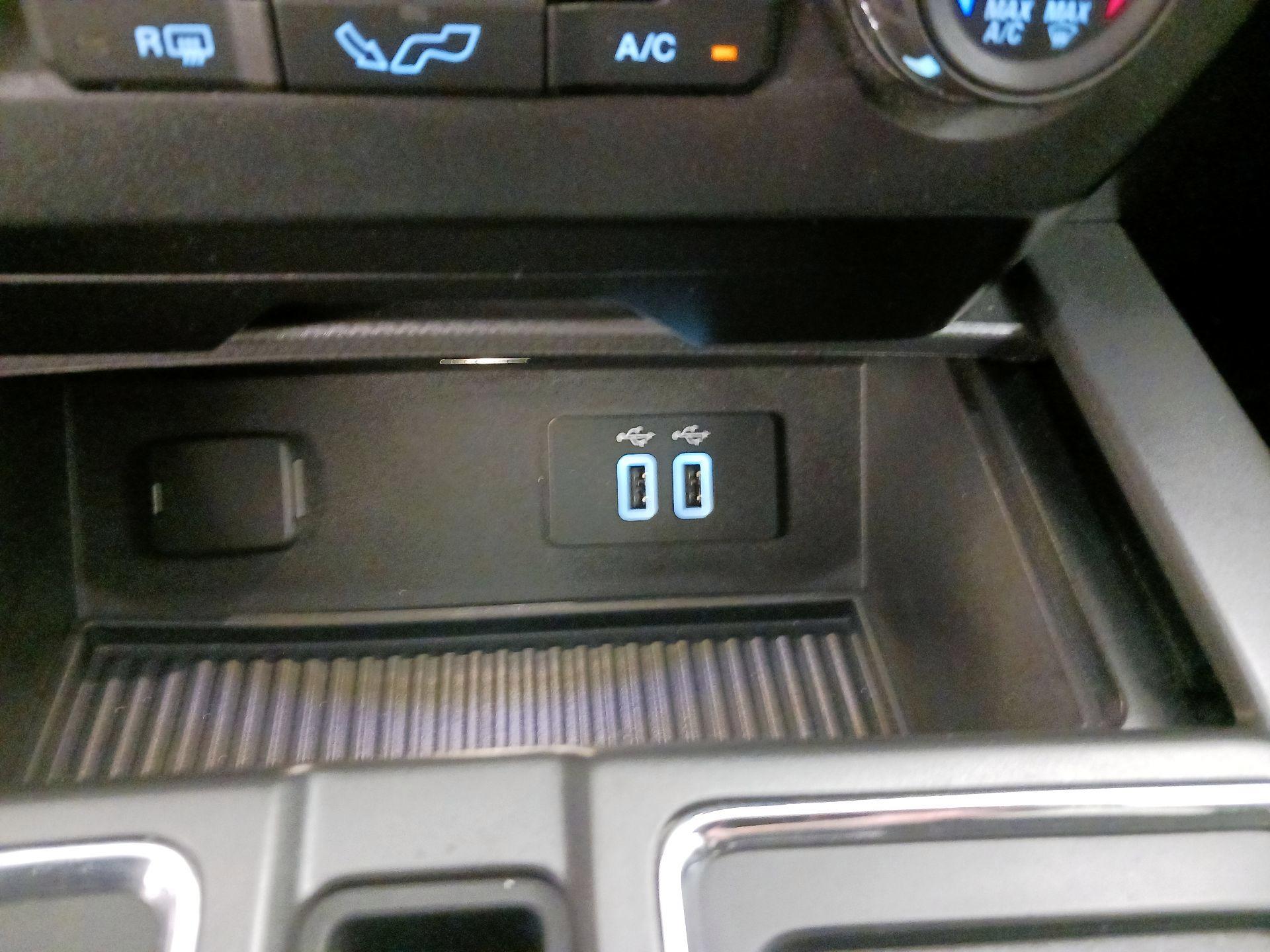 Thumbnail: 2016 Ford F-150 - 19