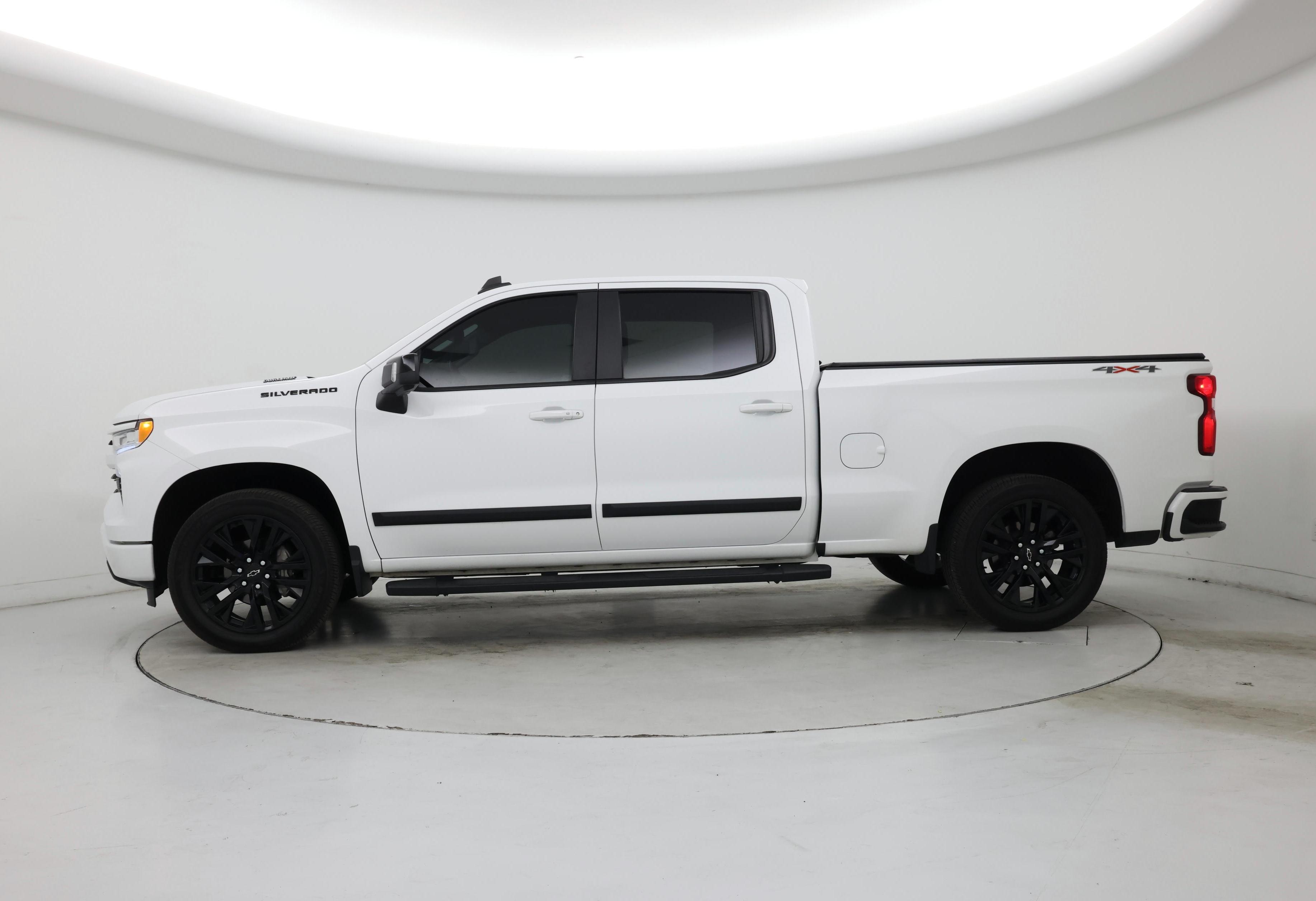 Thumbnail: 2022 Chevrolet Silverado 1500 - 3