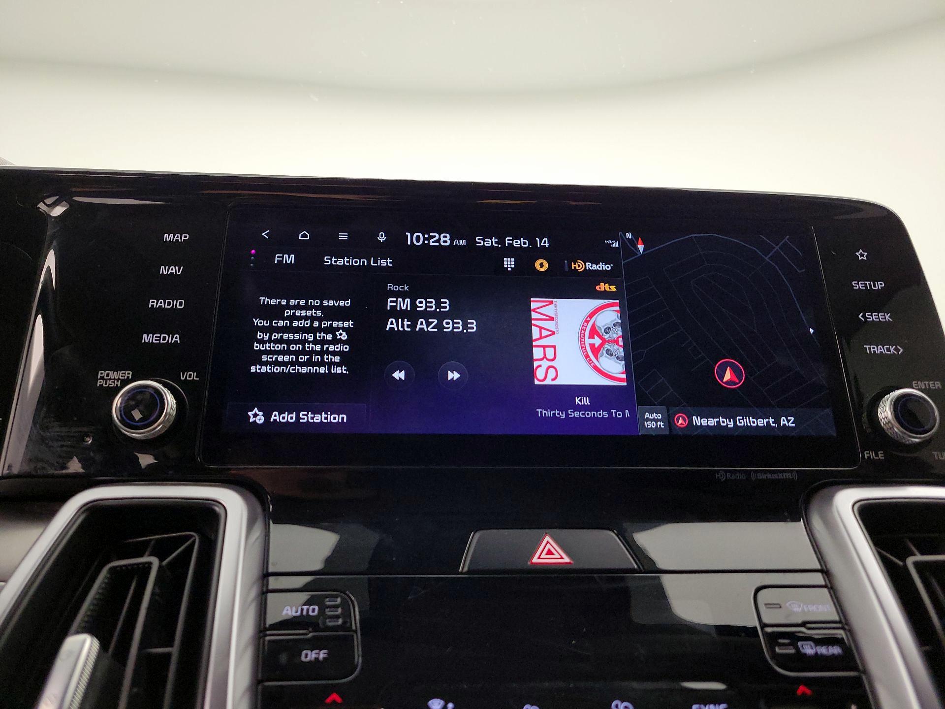 Thumbnail: 2023 Kia Sorento - 16