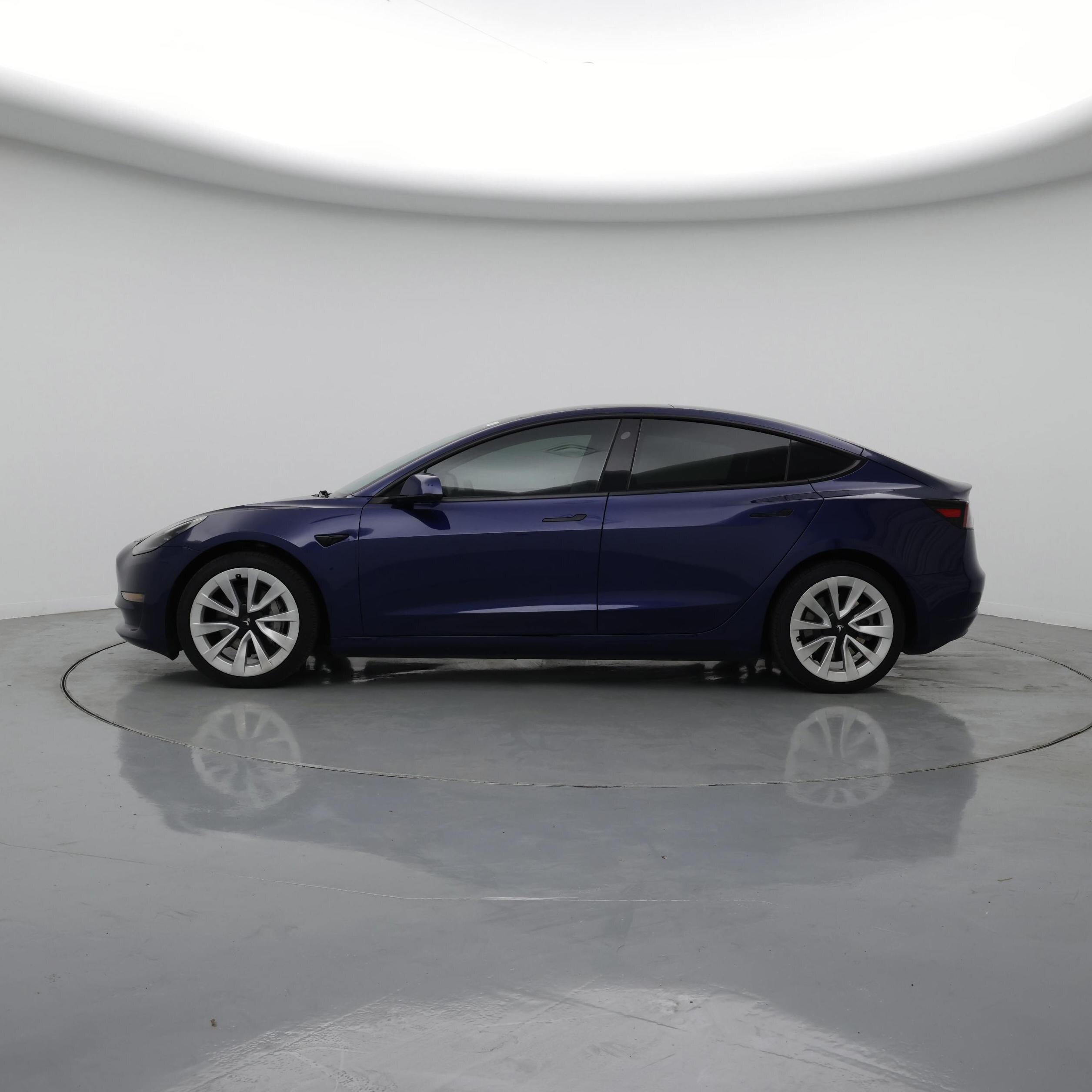 Thumbnail: 2023 Tesla Model 3 - 3
