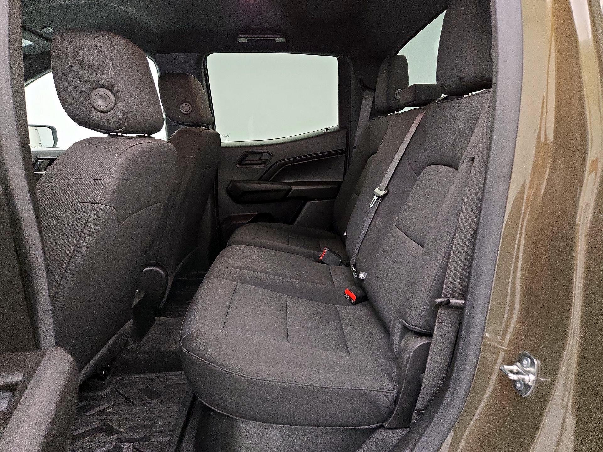 Thumbnail: 2024 Chevrolet Colorado - 20