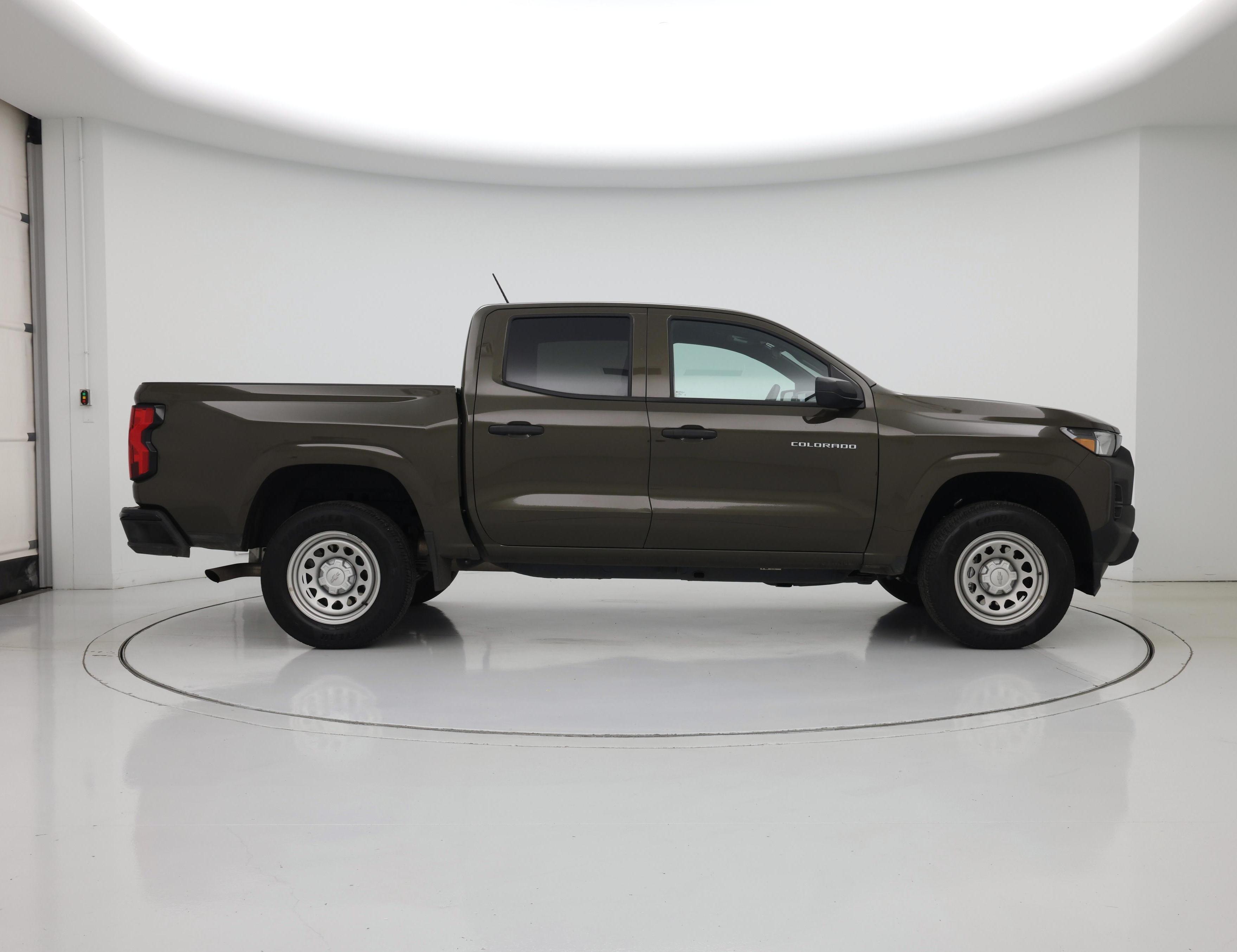 Thumbnail: 2024 Chevrolet Colorado - 7