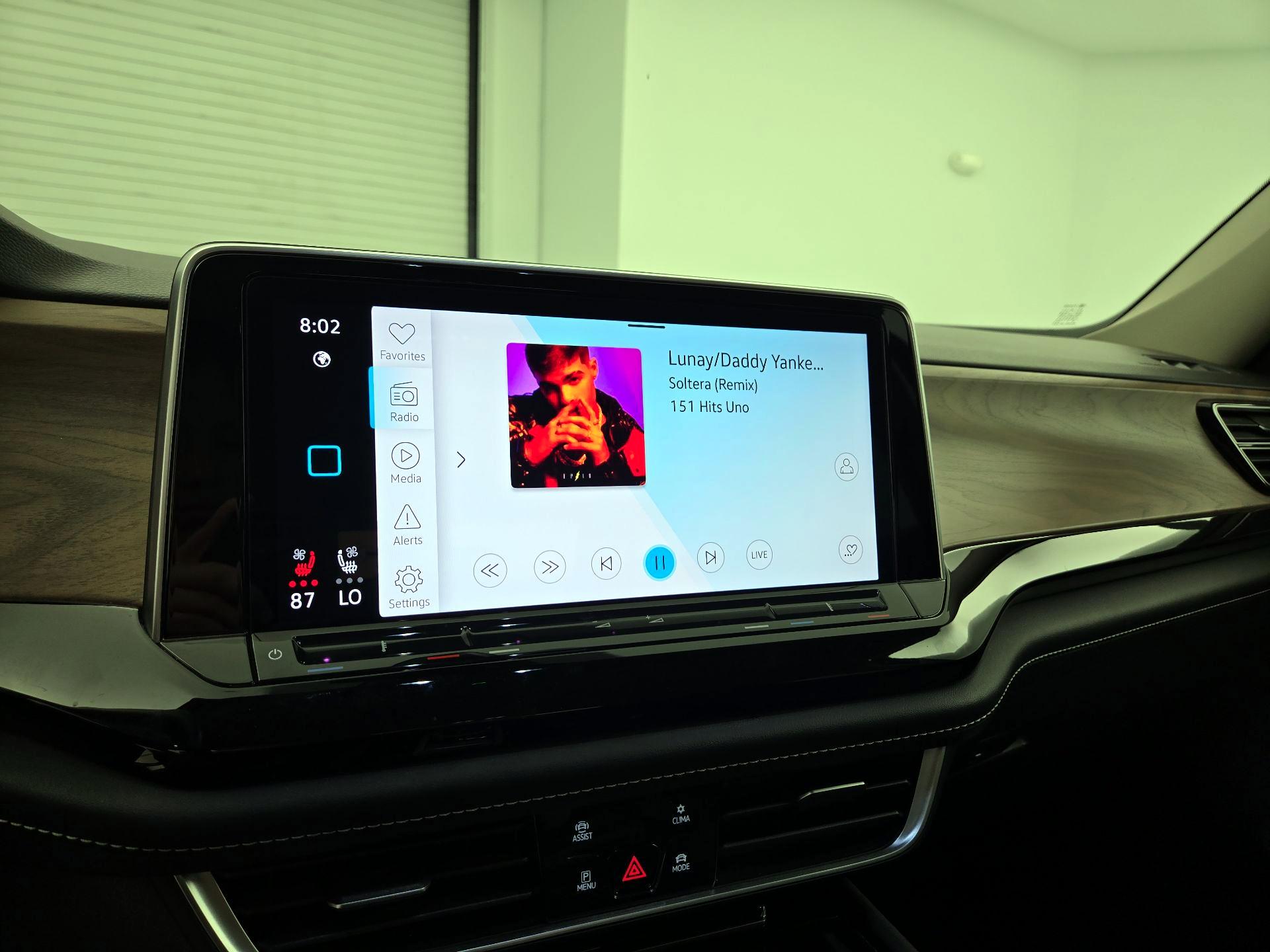 Thumbnail: 2024 Volkswagen Atlas - 15