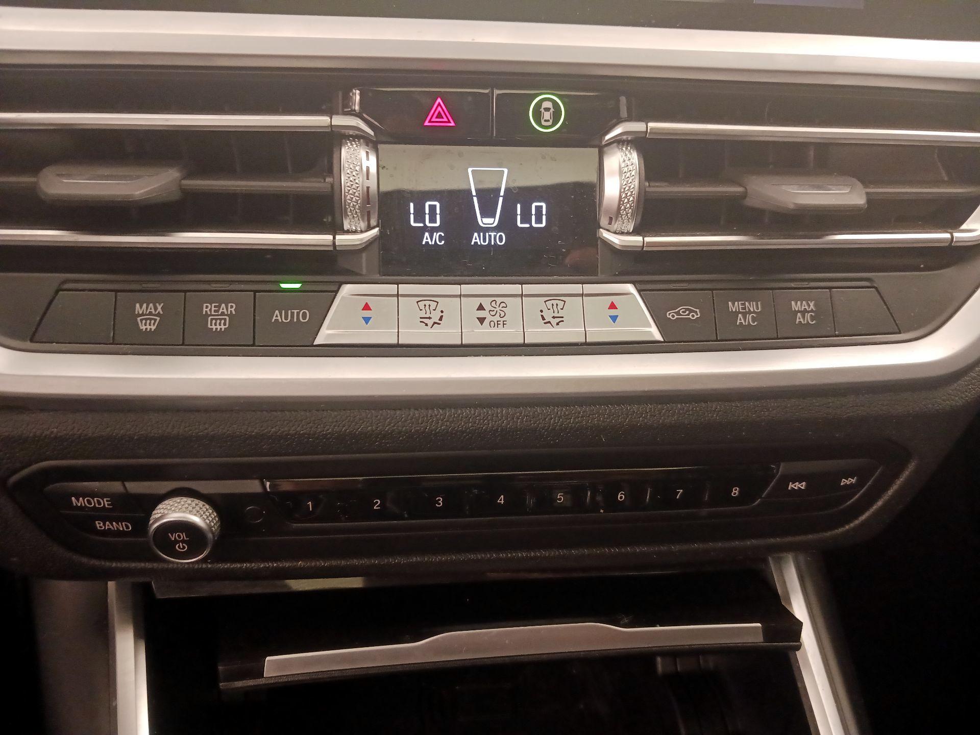 Thumbnail: 2020 BMW 3 Series - 17