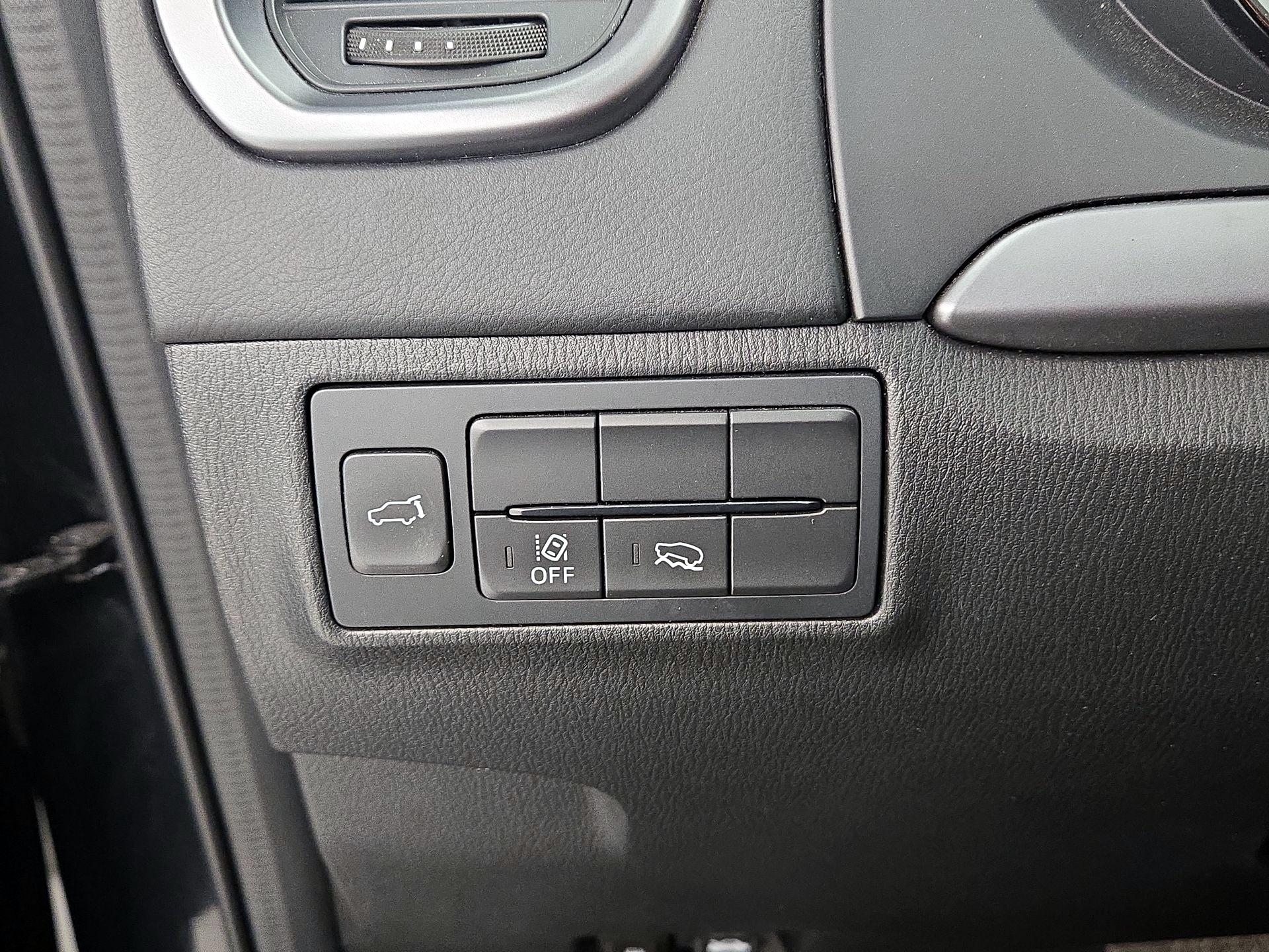 Thumbnail: 2023 Mazda CX-9 - 13