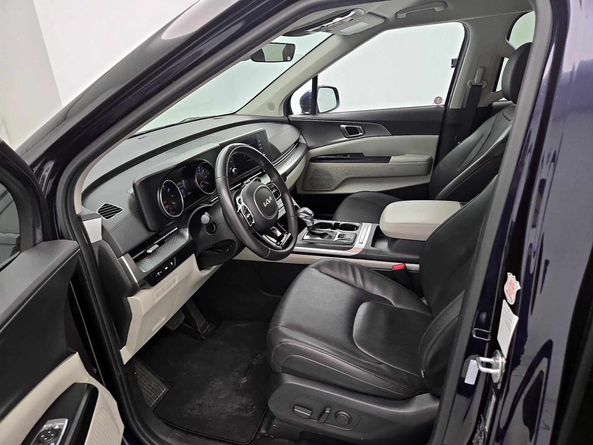 Thumbnail: 2024 Kia Carnival - 11