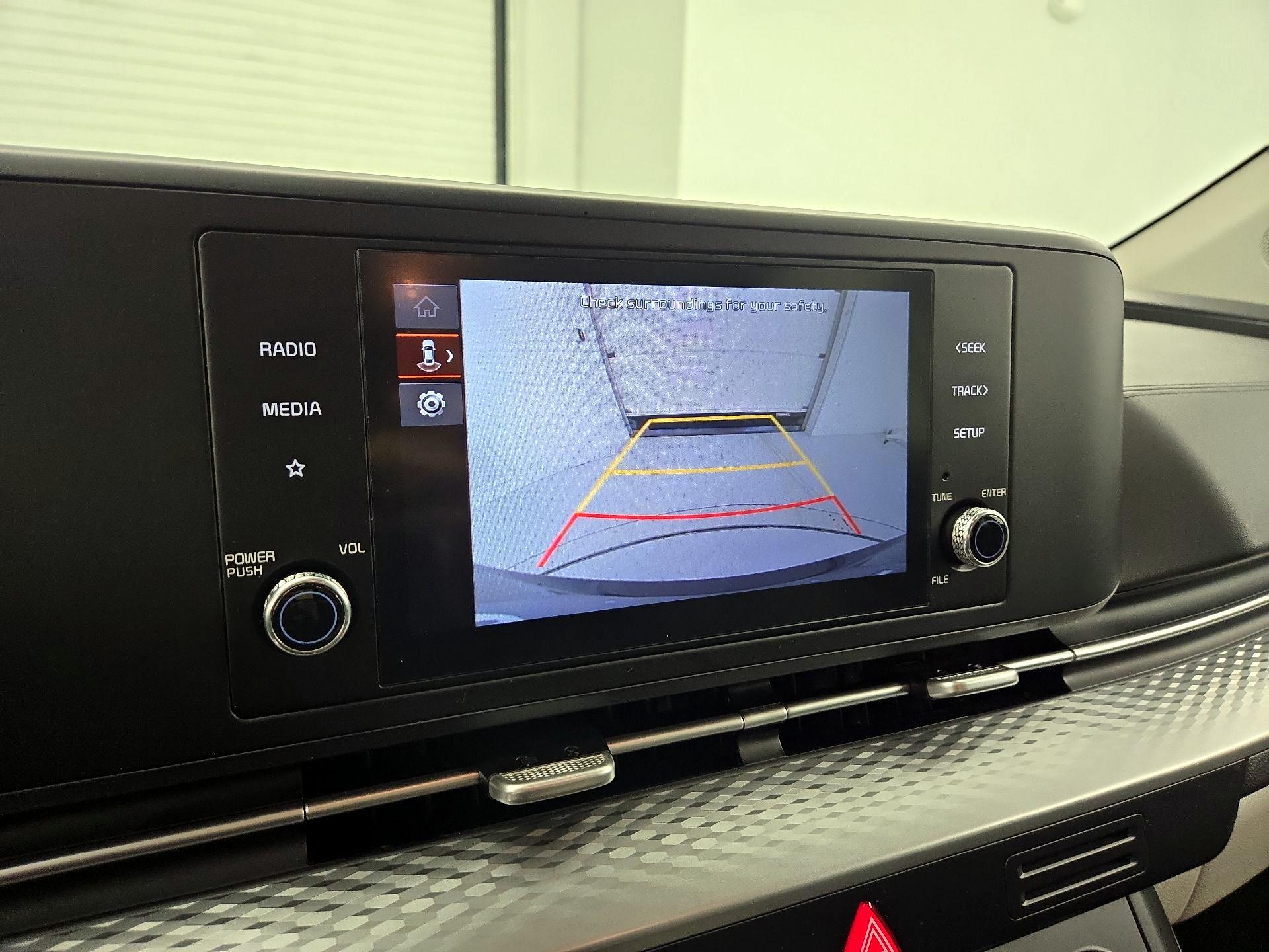 Thumbnail: 2024 Kia Carnival - 14