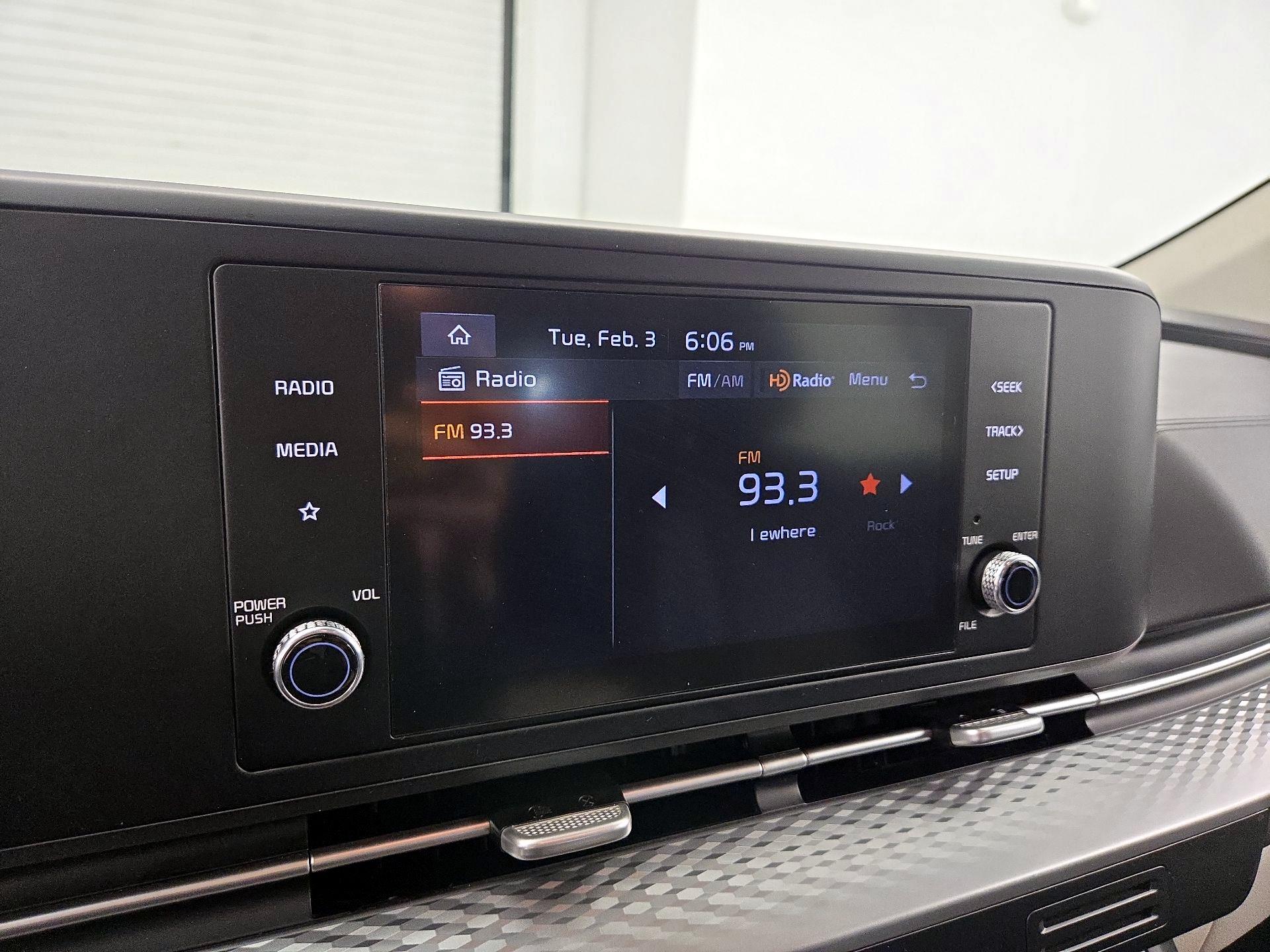 Thumbnail: 2024 Kia Carnival - 15