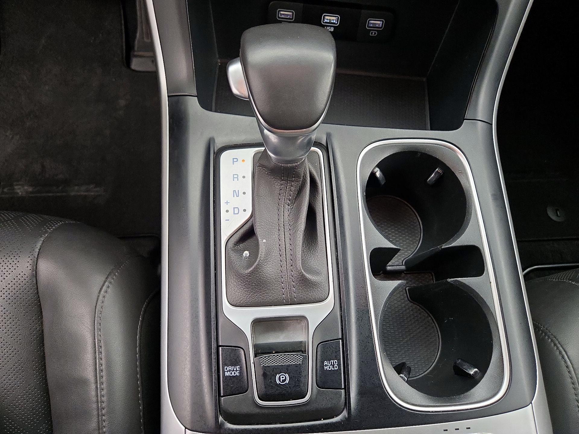 Thumbnail: 2024 Kia Carnival - 17