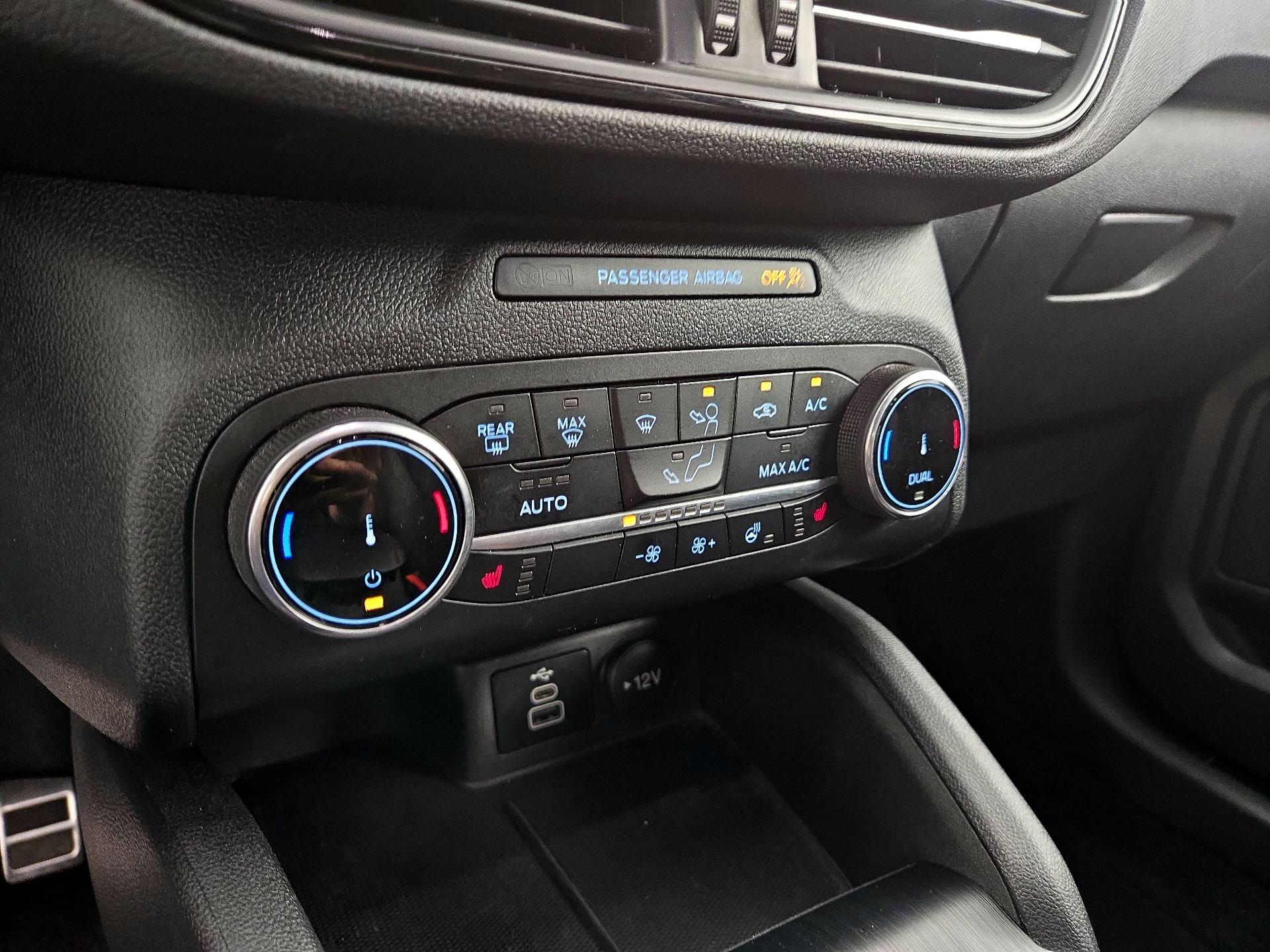 Thumbnail: 2024 Ford Escape - 16