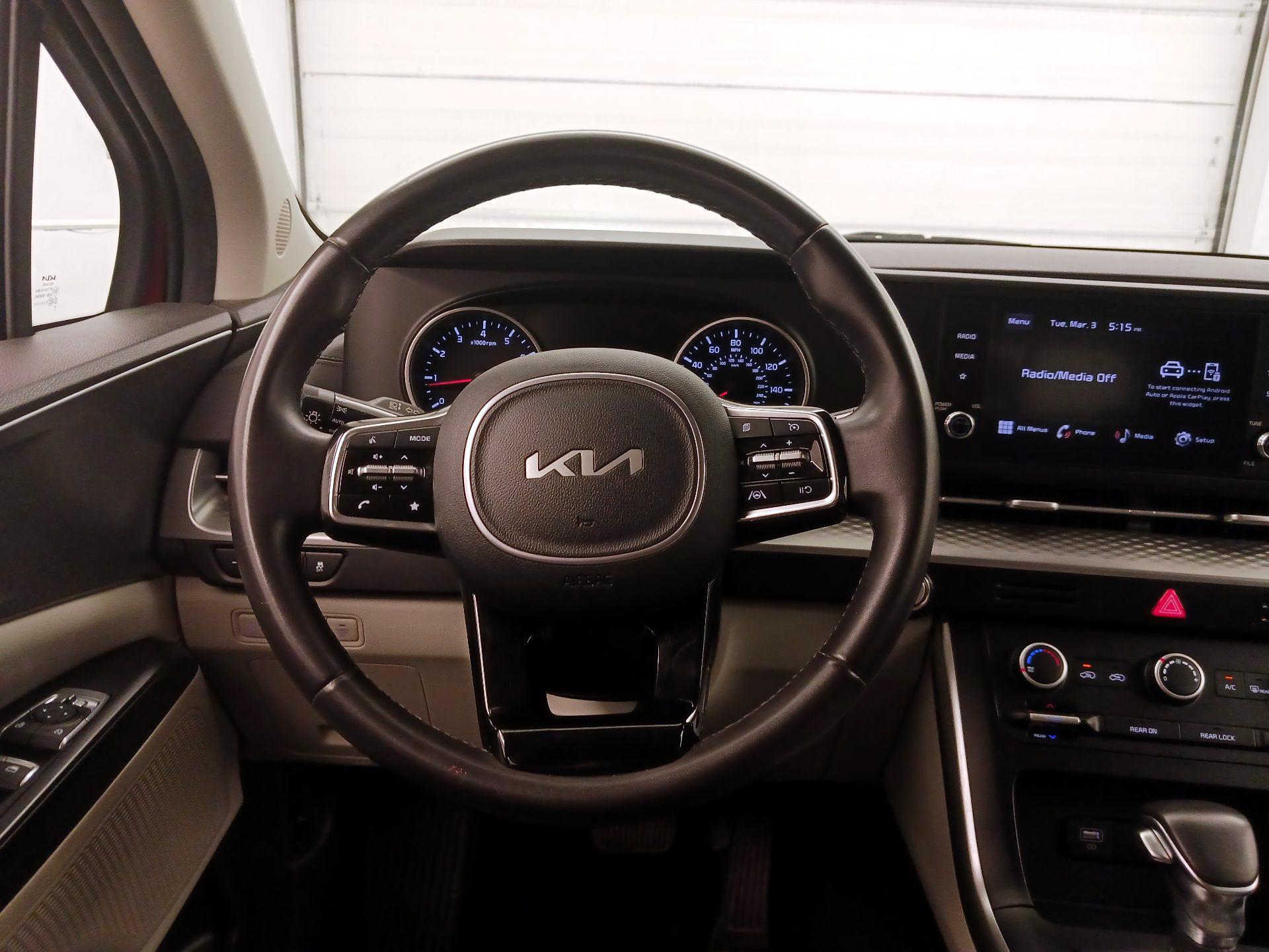 Thumbnail: 2024 Kia Carnival - 10