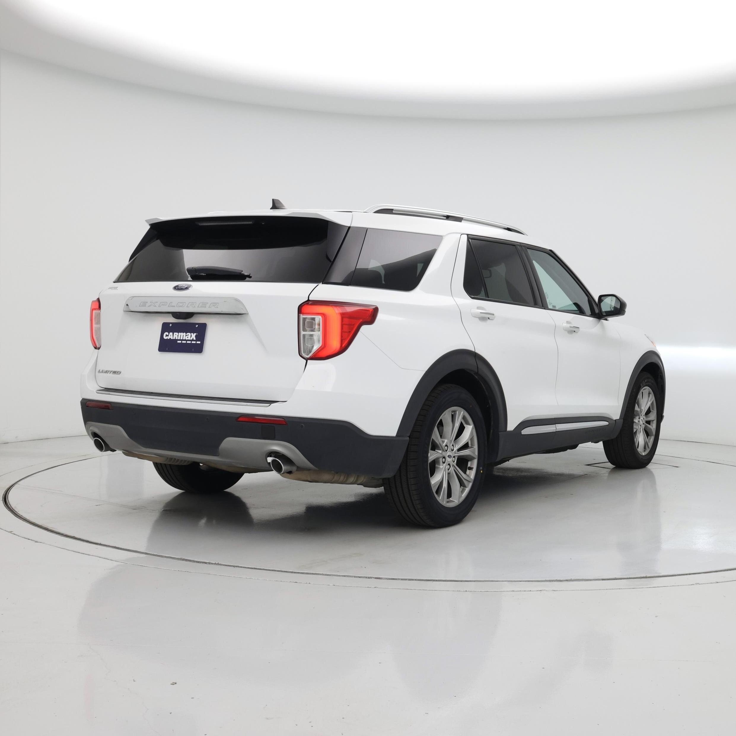 Thumbnail: 2024 Ford Explorer - 8