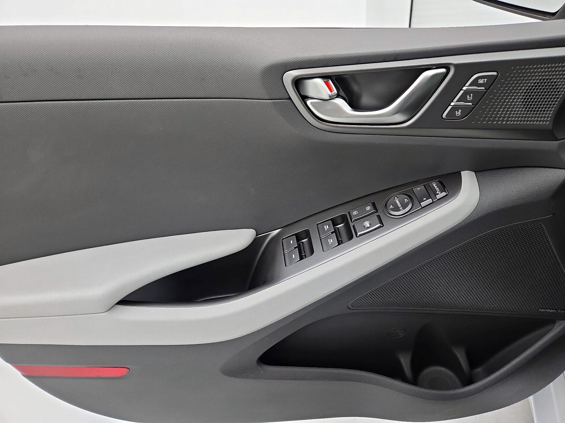 Thumbnail: 2021 Hyundai Ioniq - 12