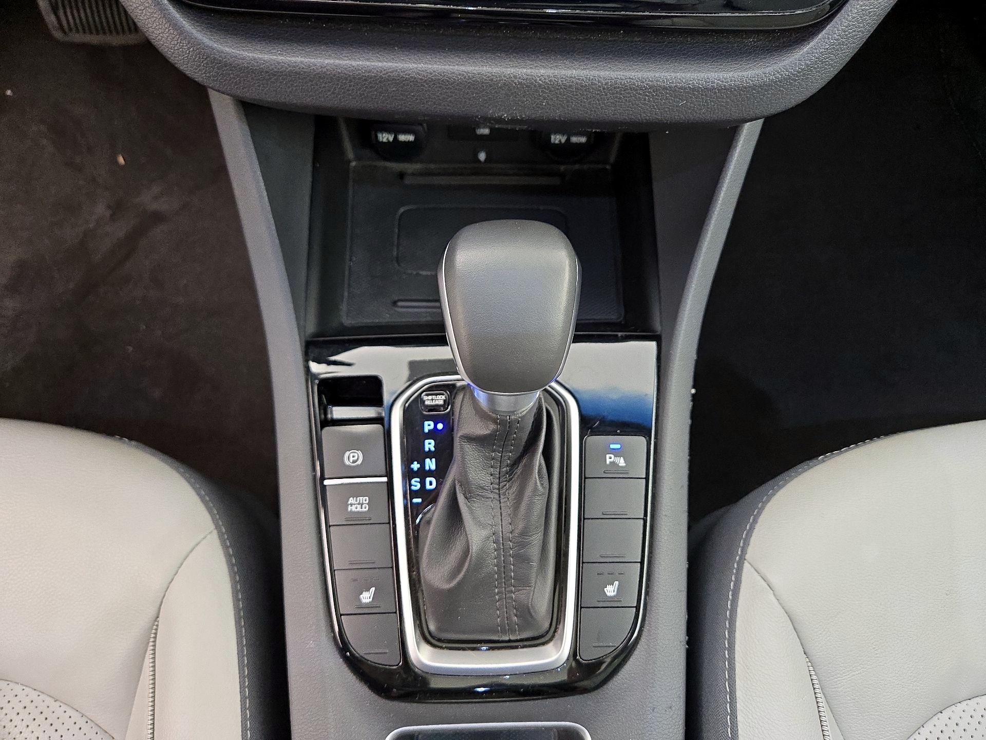 Thumbnail: 2021 Hyundai Ioniq - 18