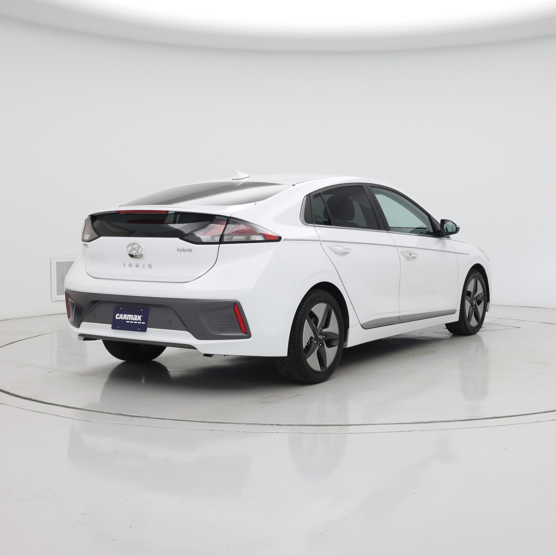 Thumbnail: 2021 Hyundai Ioniq - 8