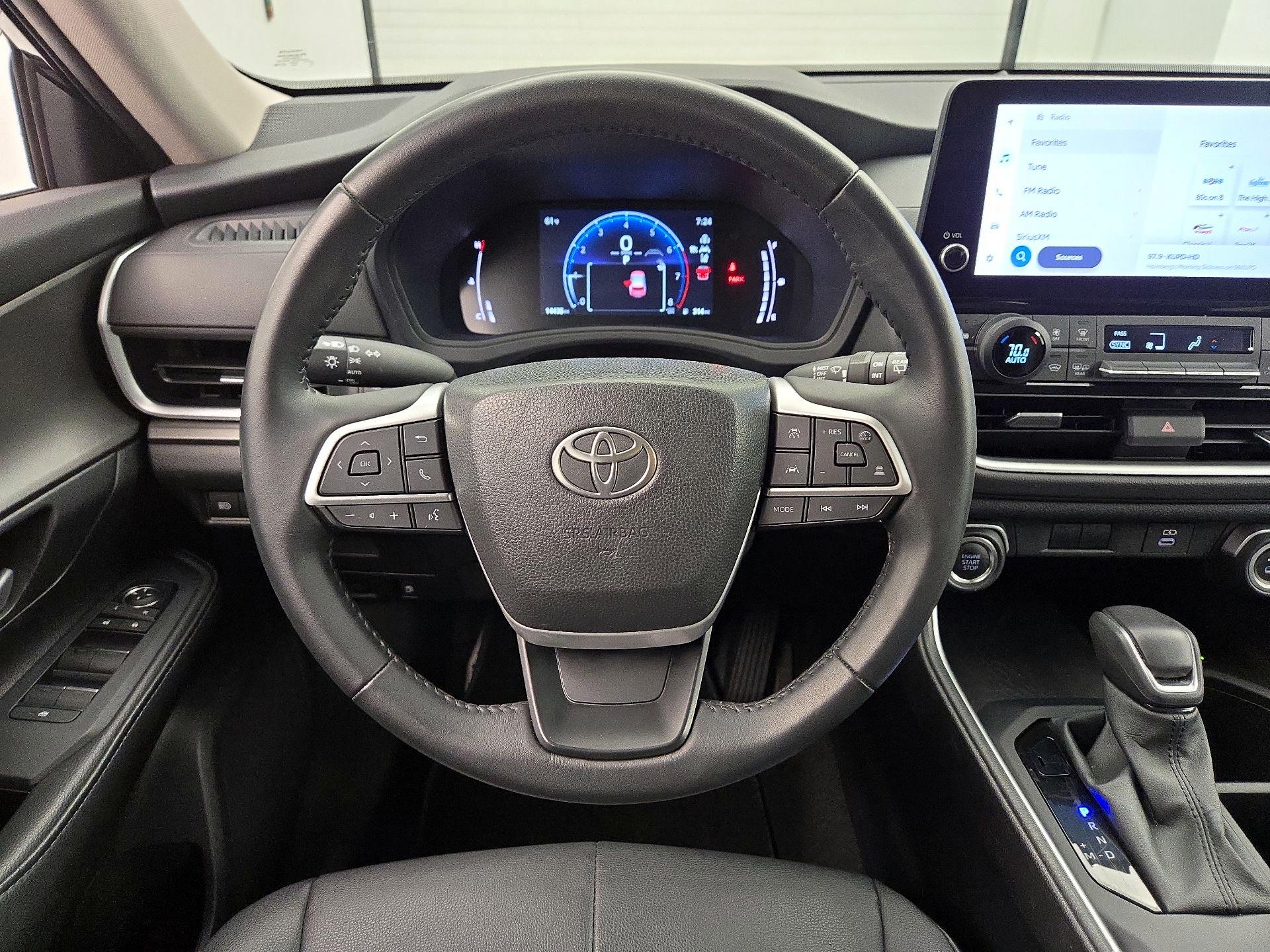 Thumbnail: 2025 Toyota Grand Highlander - 10