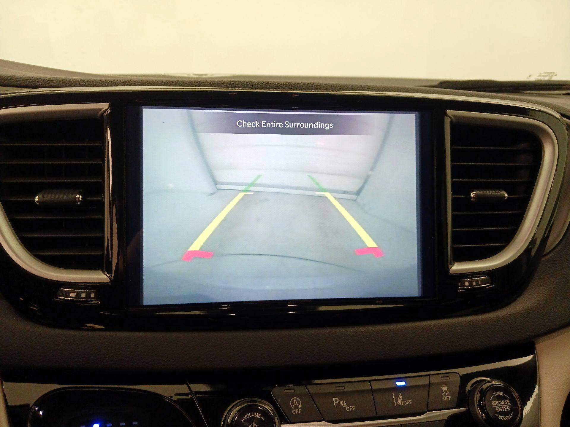 Thumbnail: 2024 Chrysler Pacifica - 14