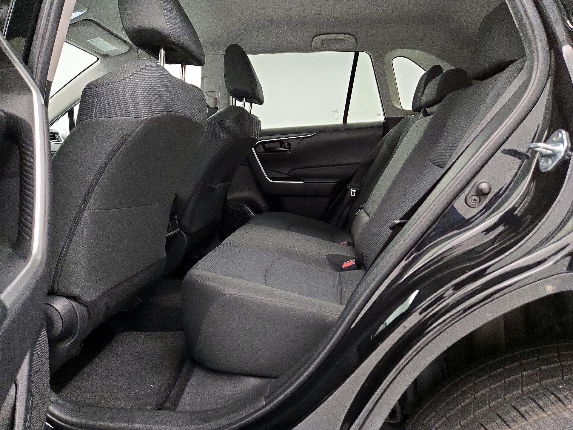 Thumbnail: 2024 Toyota RAV4 - 19