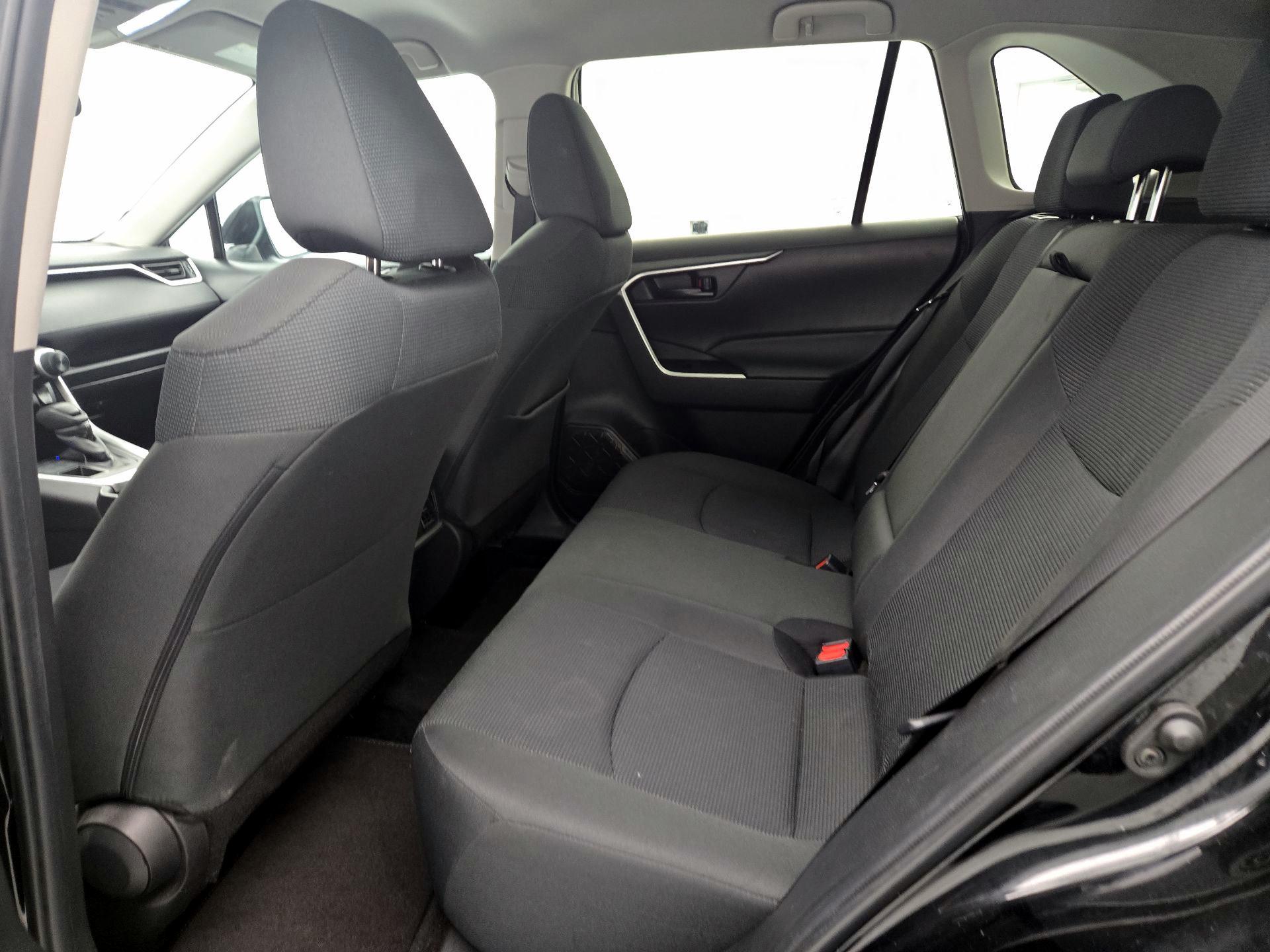 Thumbnail: 2024 Toyota RAV4 - 19