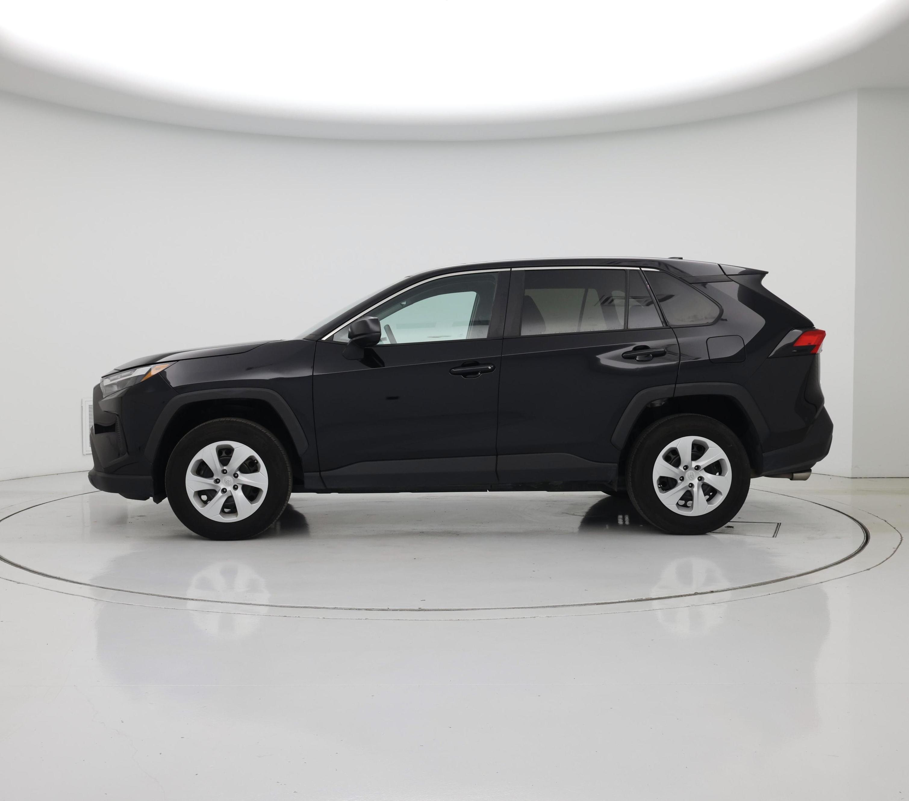 Thumbnail: 2024 Toyota RAV4 - 3