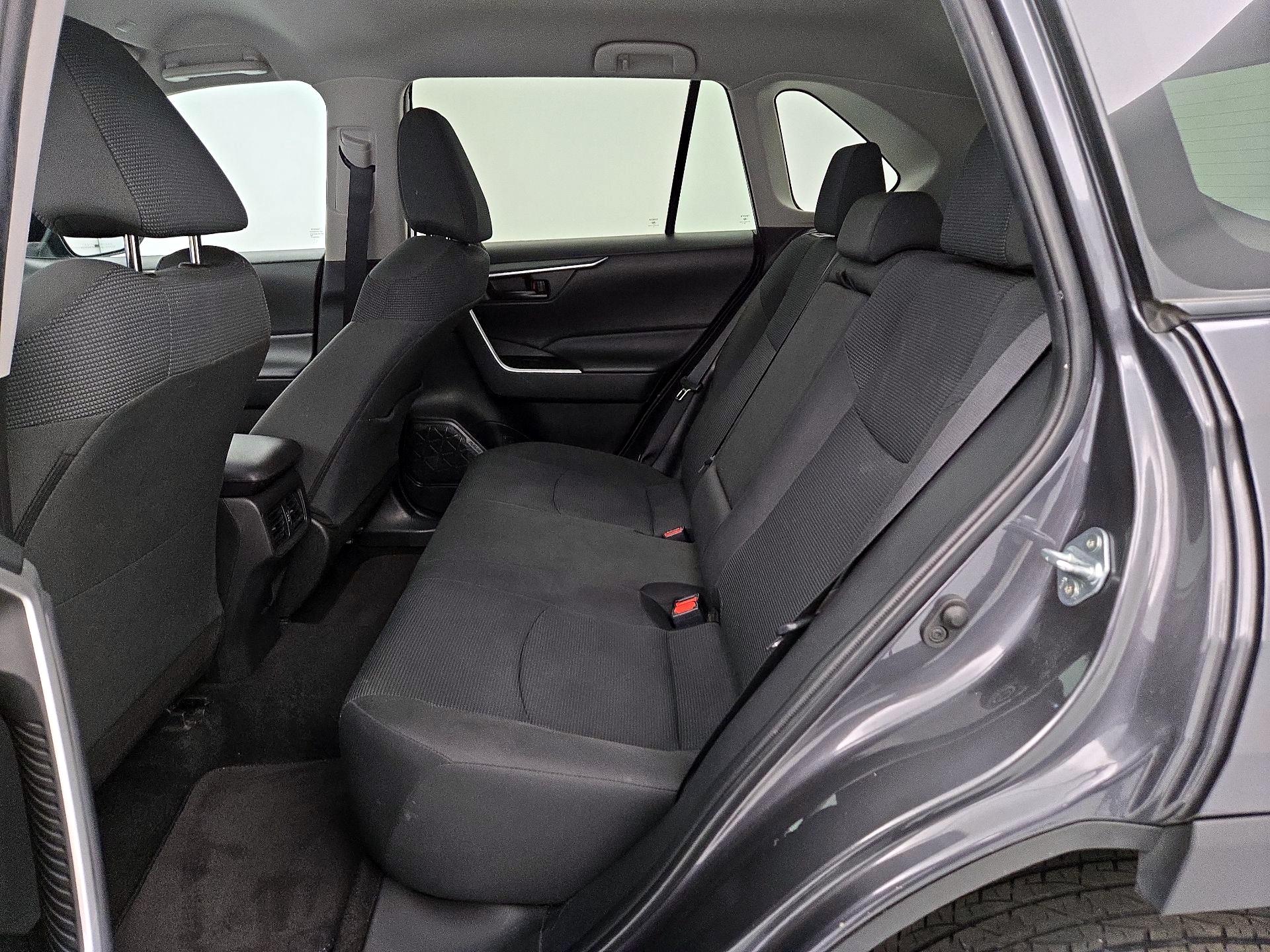 Thumbnail: 2024 Toyota RAV4 - 17