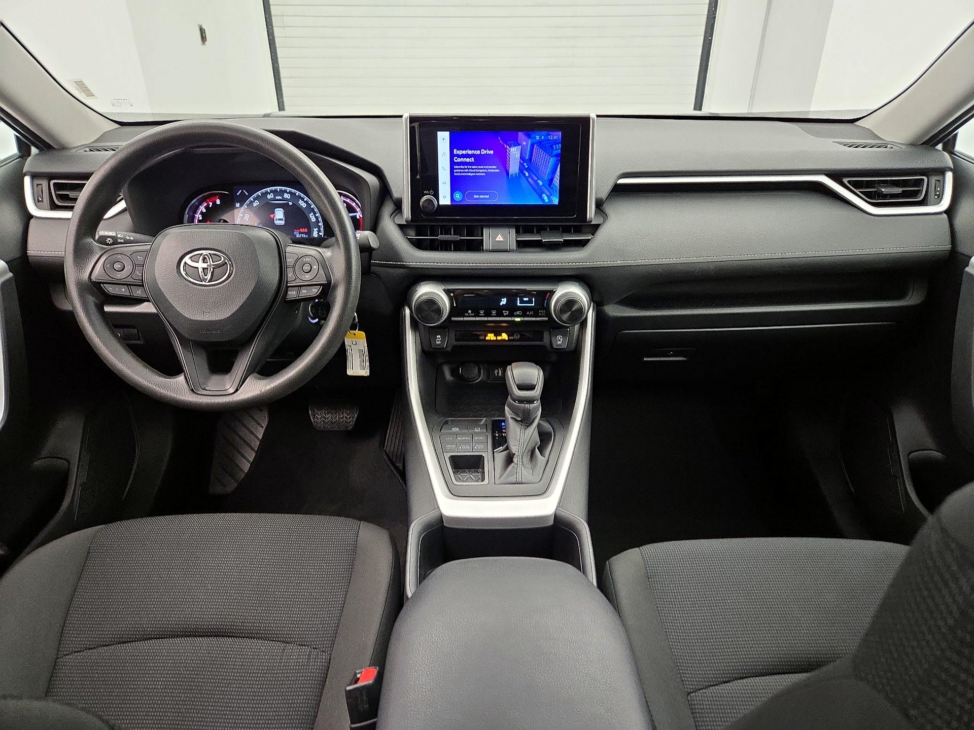 Thumbnail: 2024 Toyota RAV4 - 9