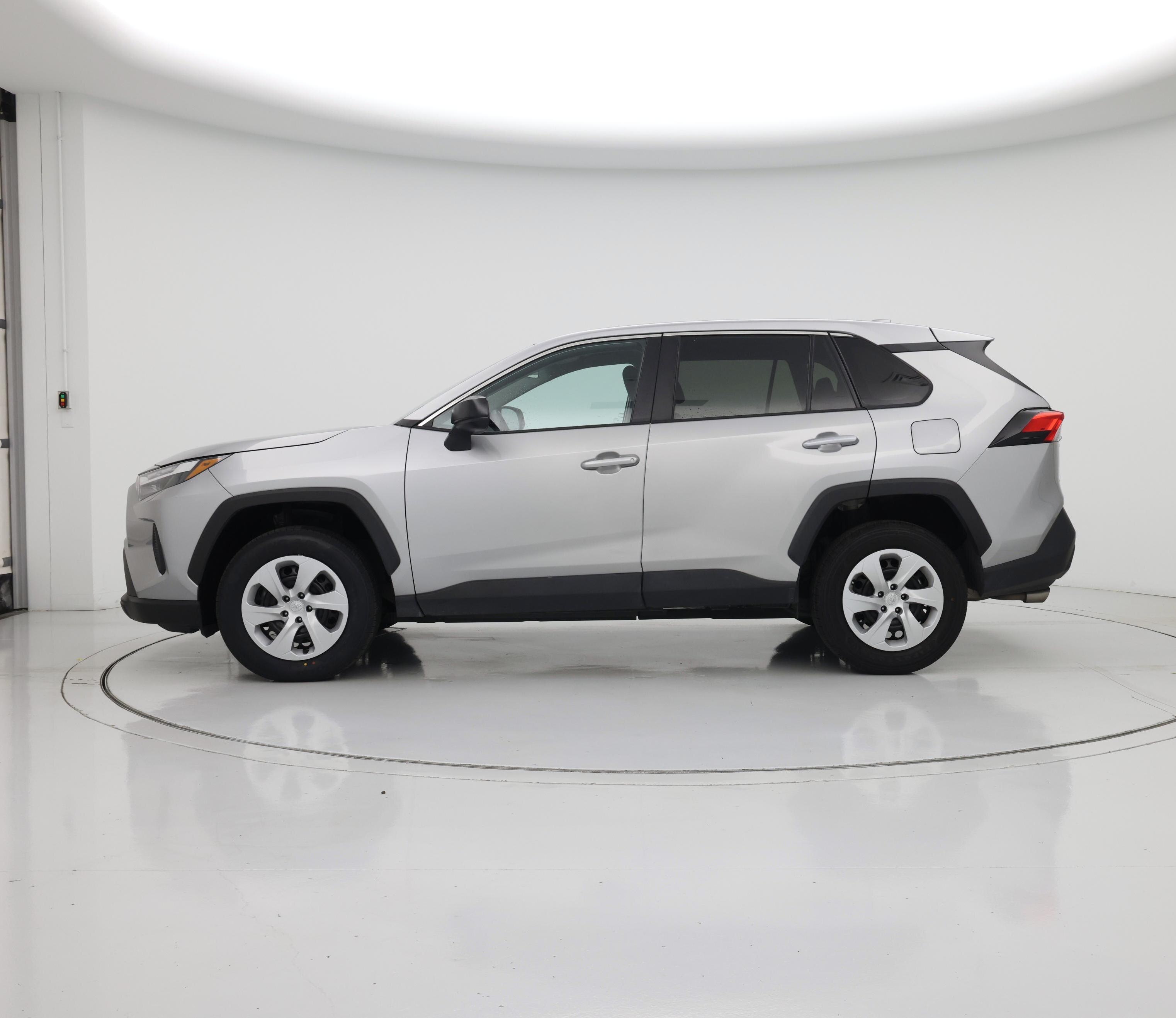 Thumbnail: 2024 Toyota RAV4 - 3