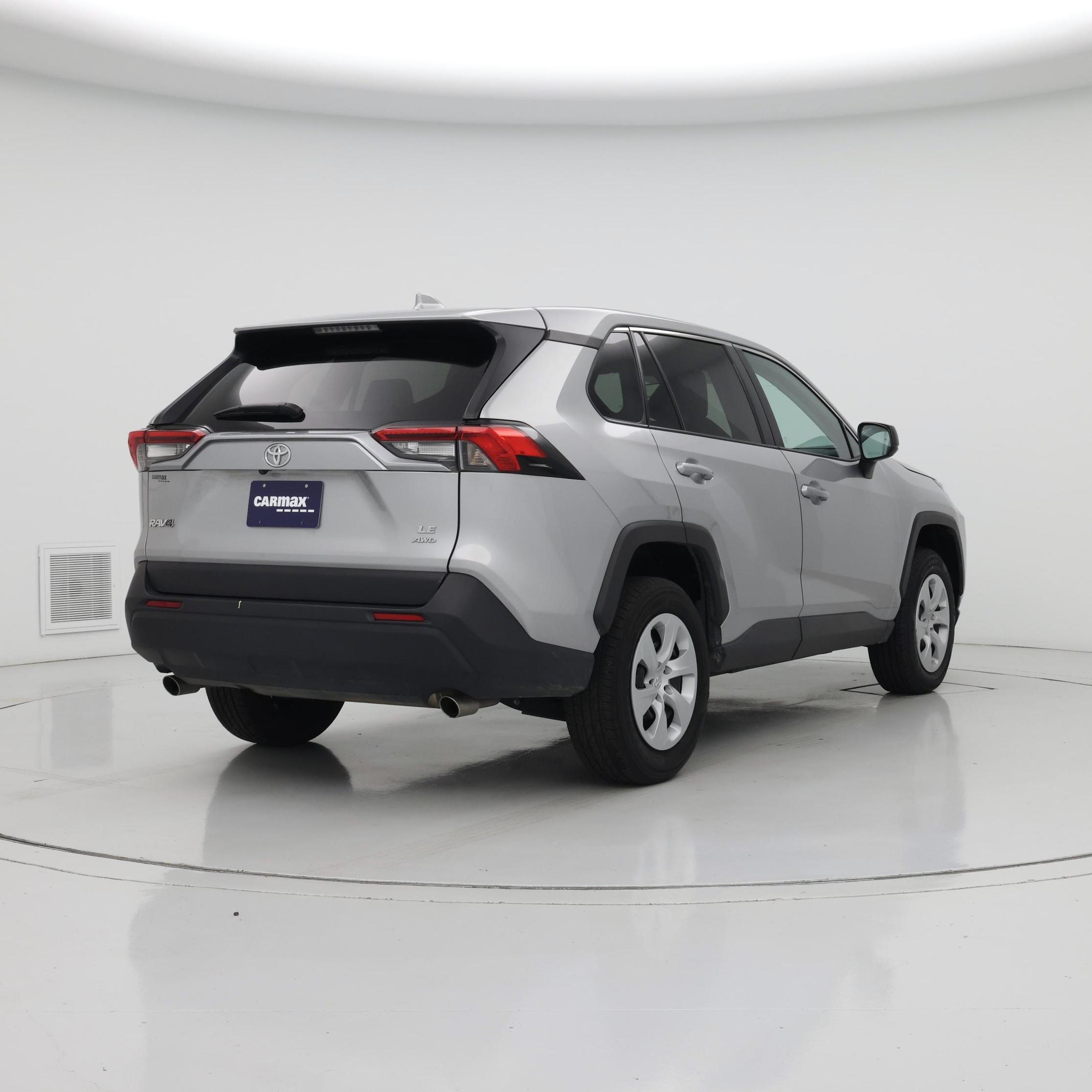 Thumbnail: 2024 Toyota RAV4 - 8