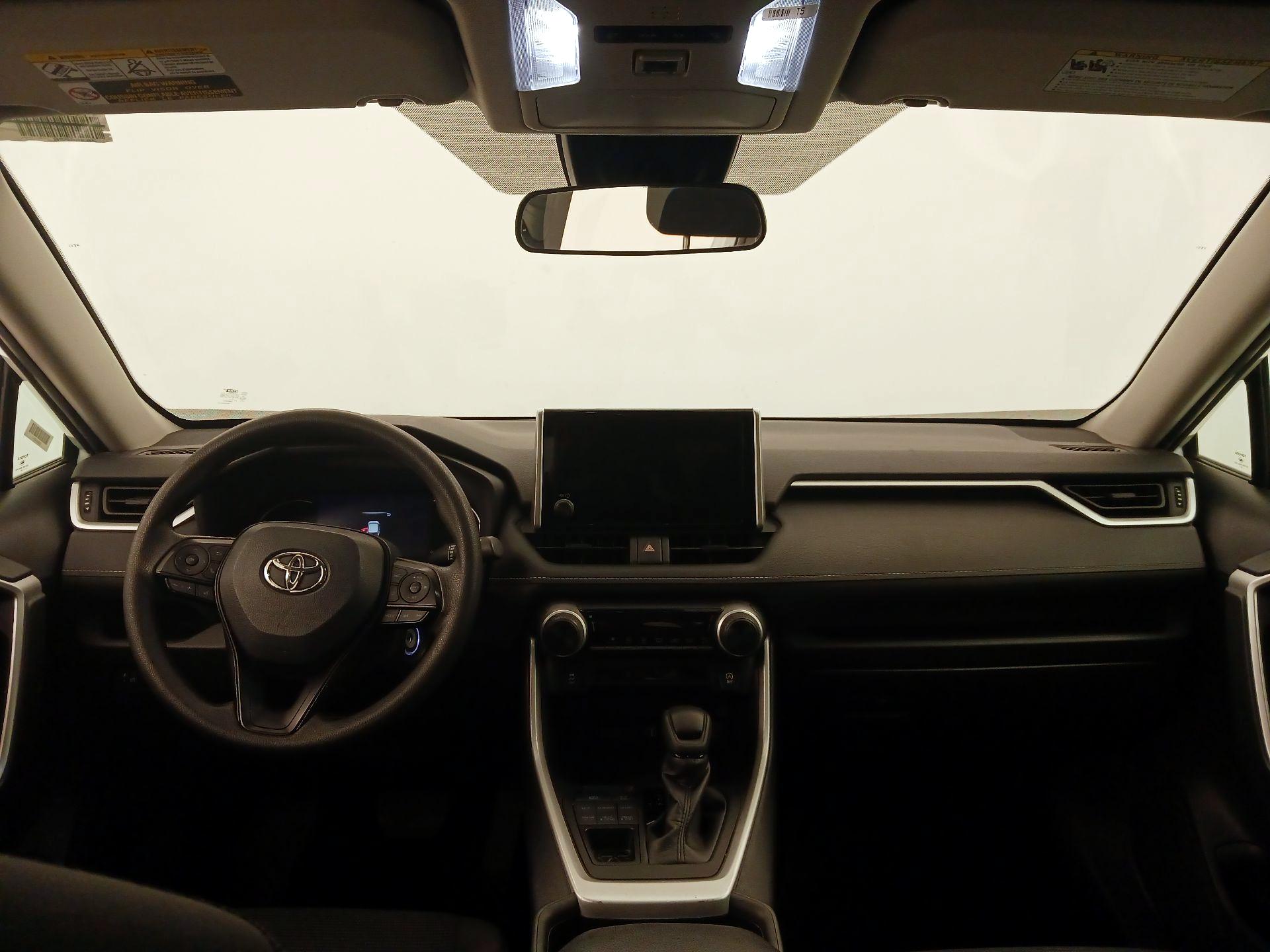 Thumbnail: 2024 Toyota RAV4 - 9