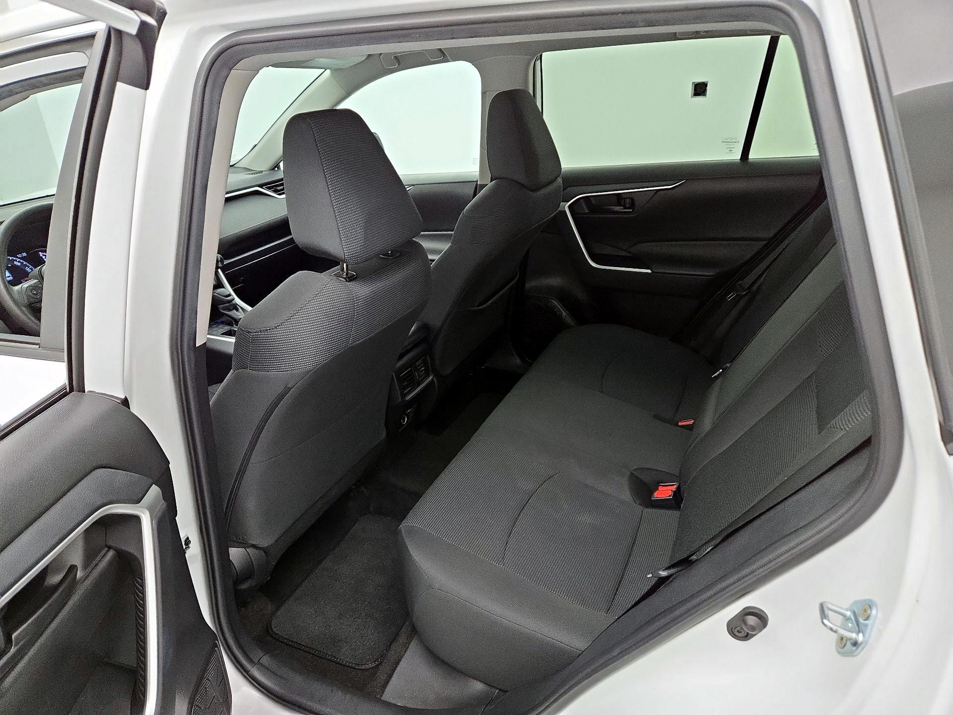 Thumbnail: 2024 Toyota RAV4 - 19