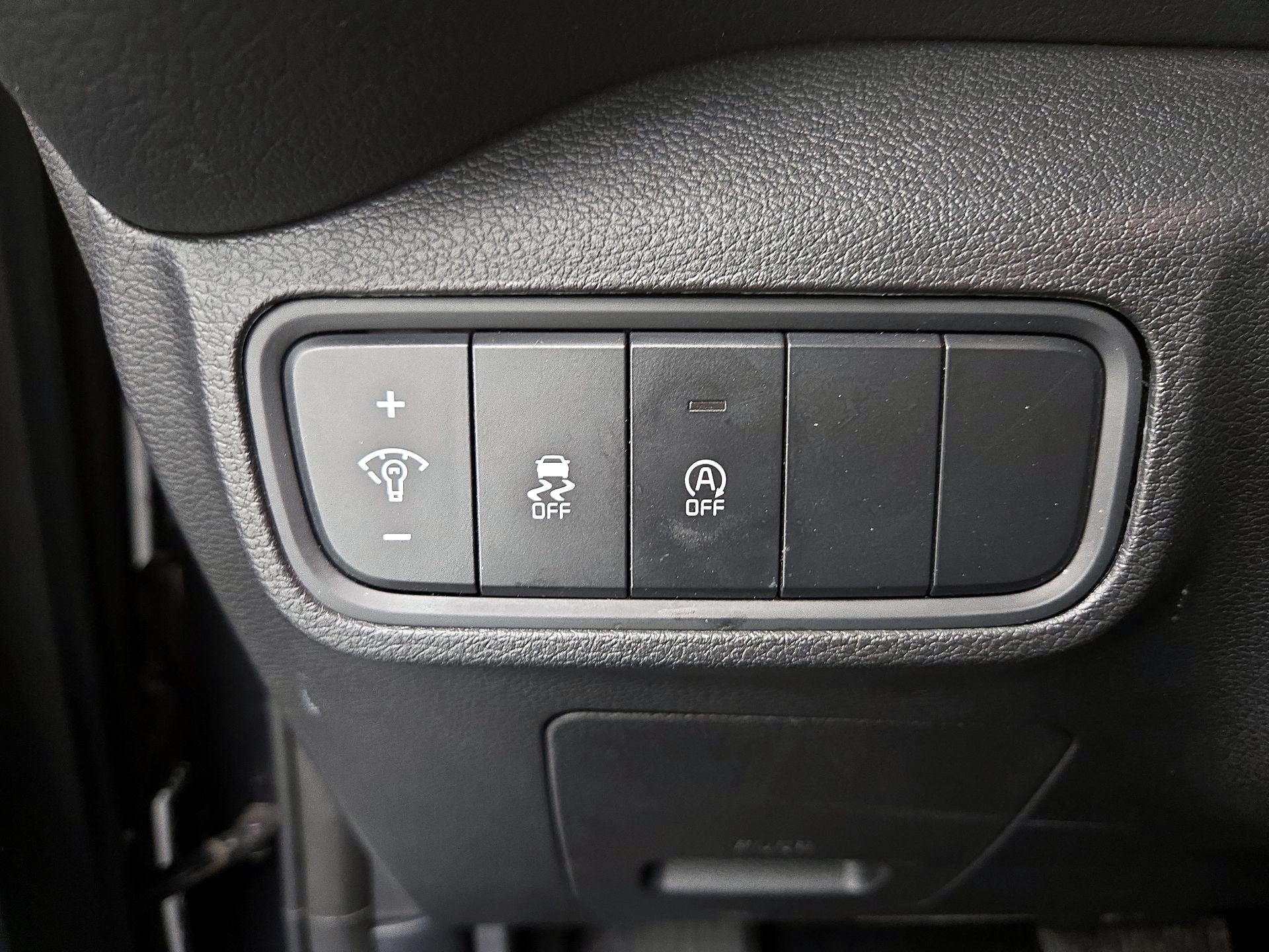 Thumbnail: 2023 Kia Soul - 13