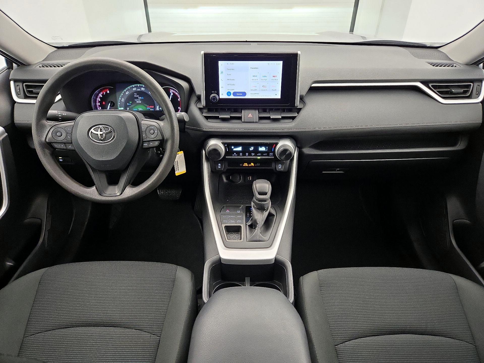 Thumbnail: 2024 Toyota RAV4 - 9