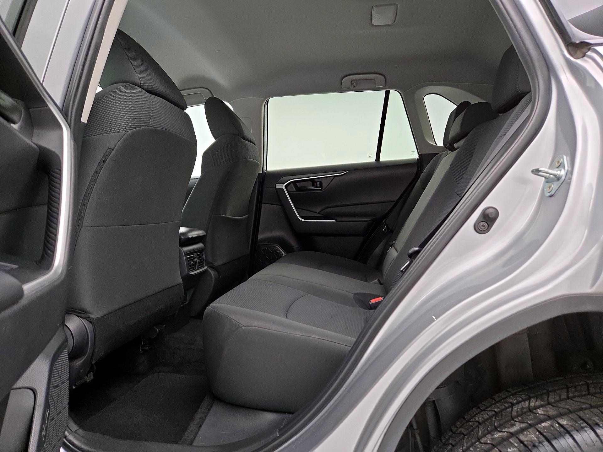 Thumbnail: 2024 Toyota RAV4 - 19