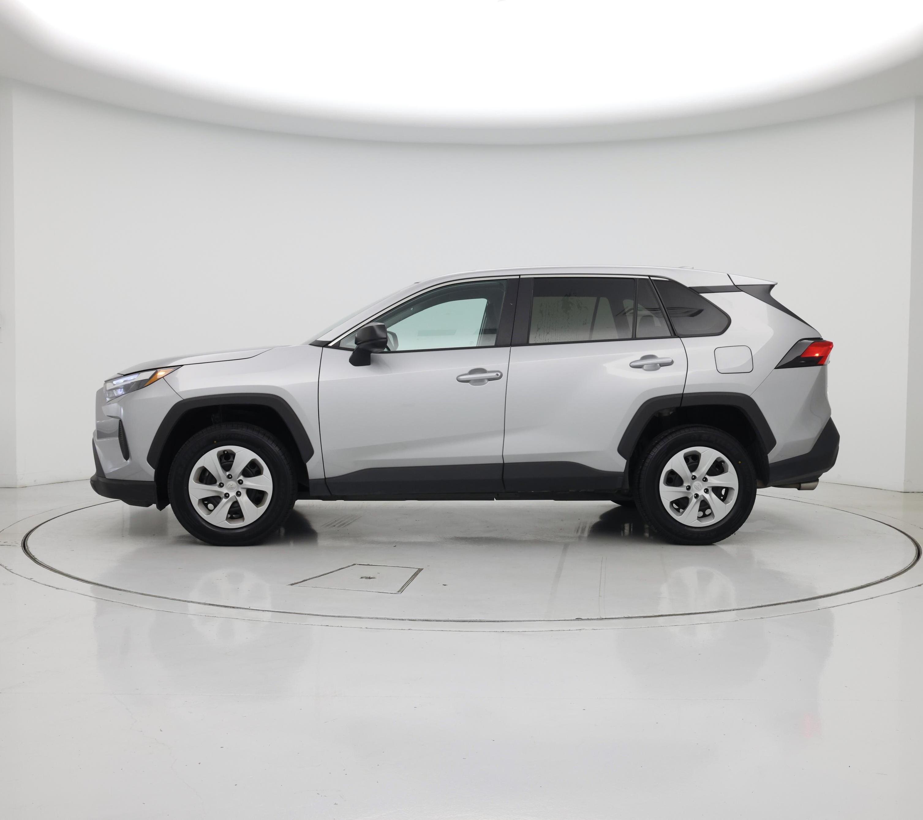 Thumbnail: 2024 Toyota RAV4 - 3