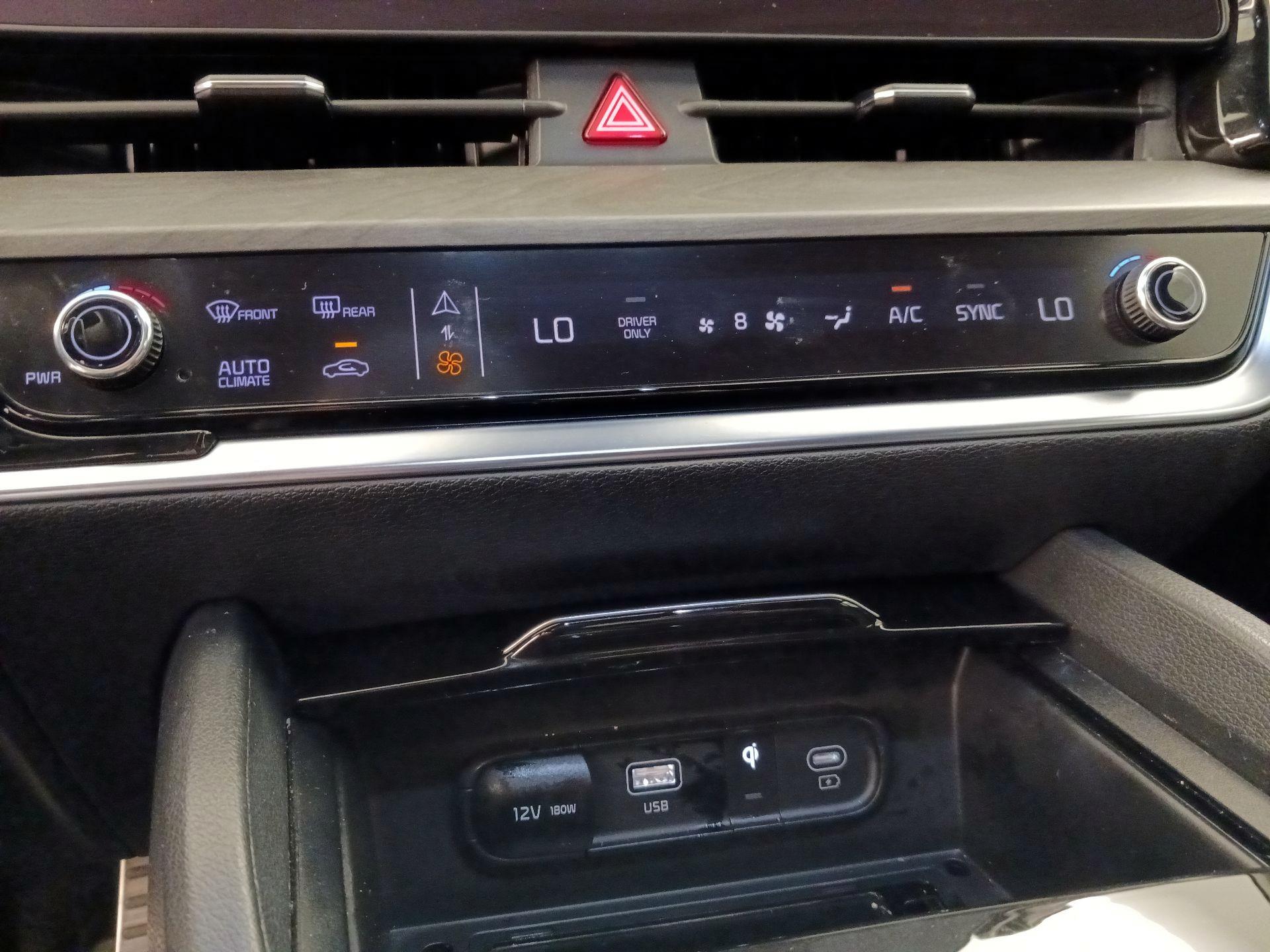 Thumbnail: 2024 Kia Sportage - 17