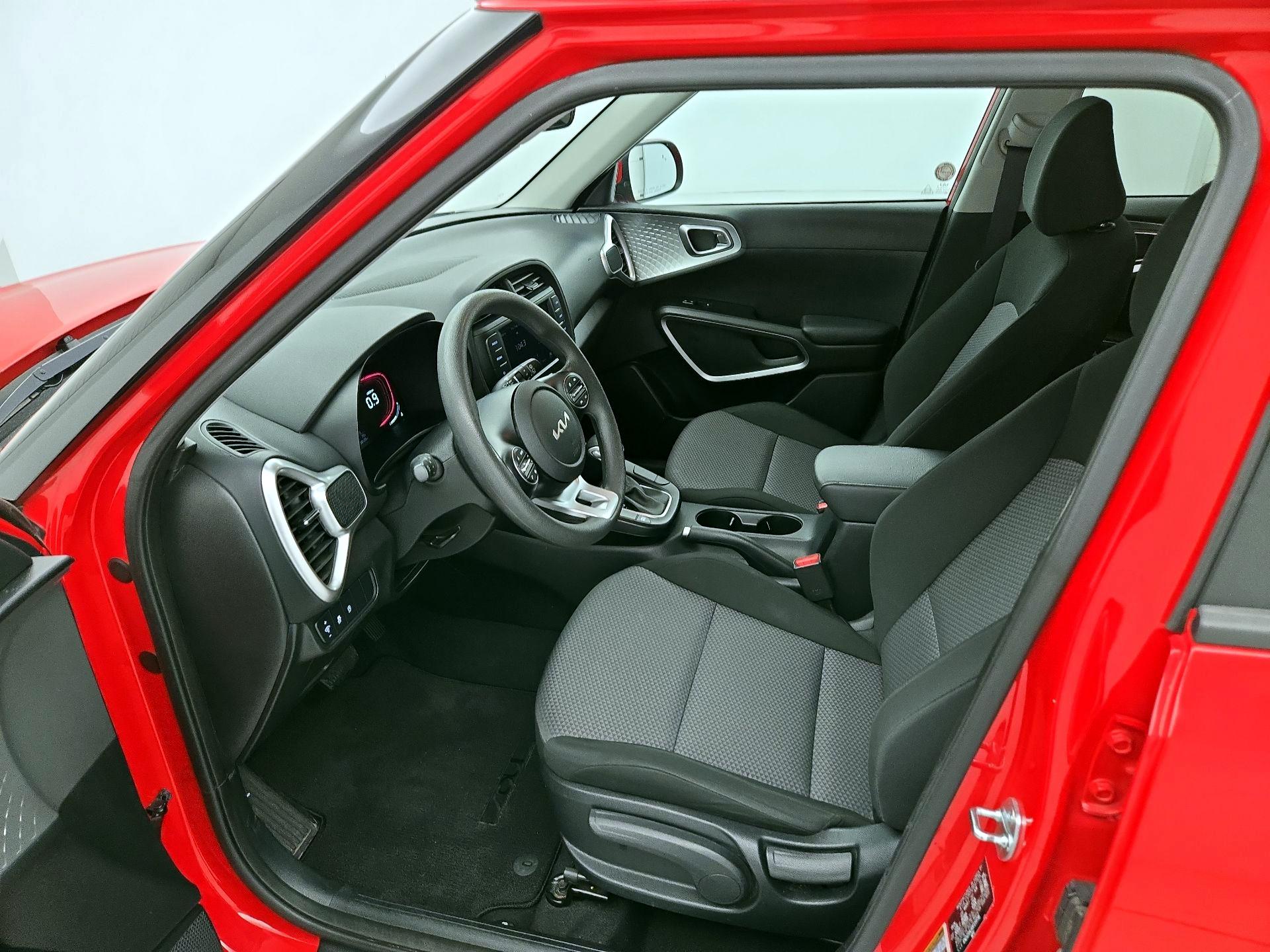 Thumbnail: 2024 Kia Soul - 11